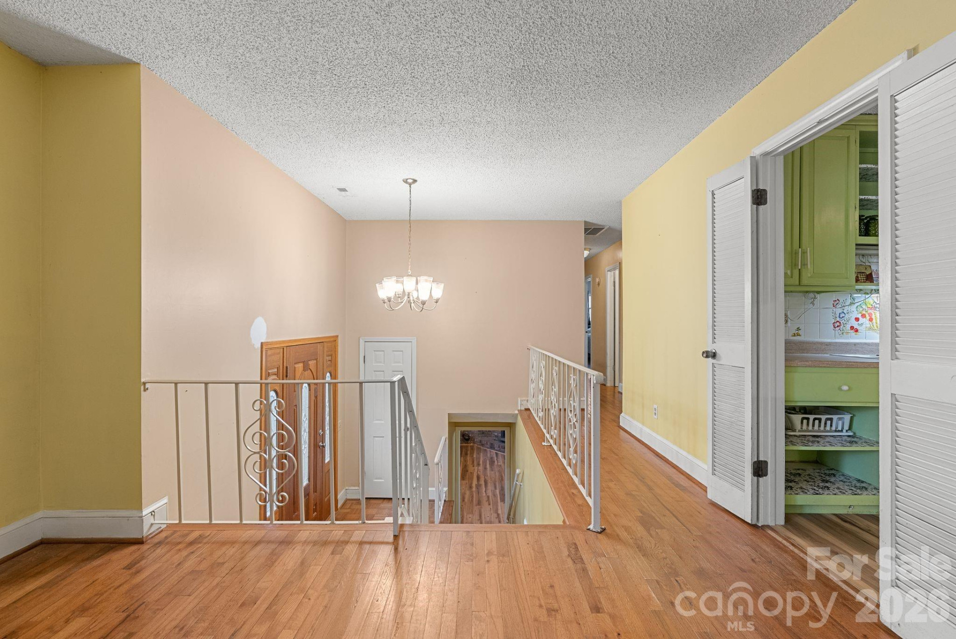 33 Fairfield Drive - Photo 3