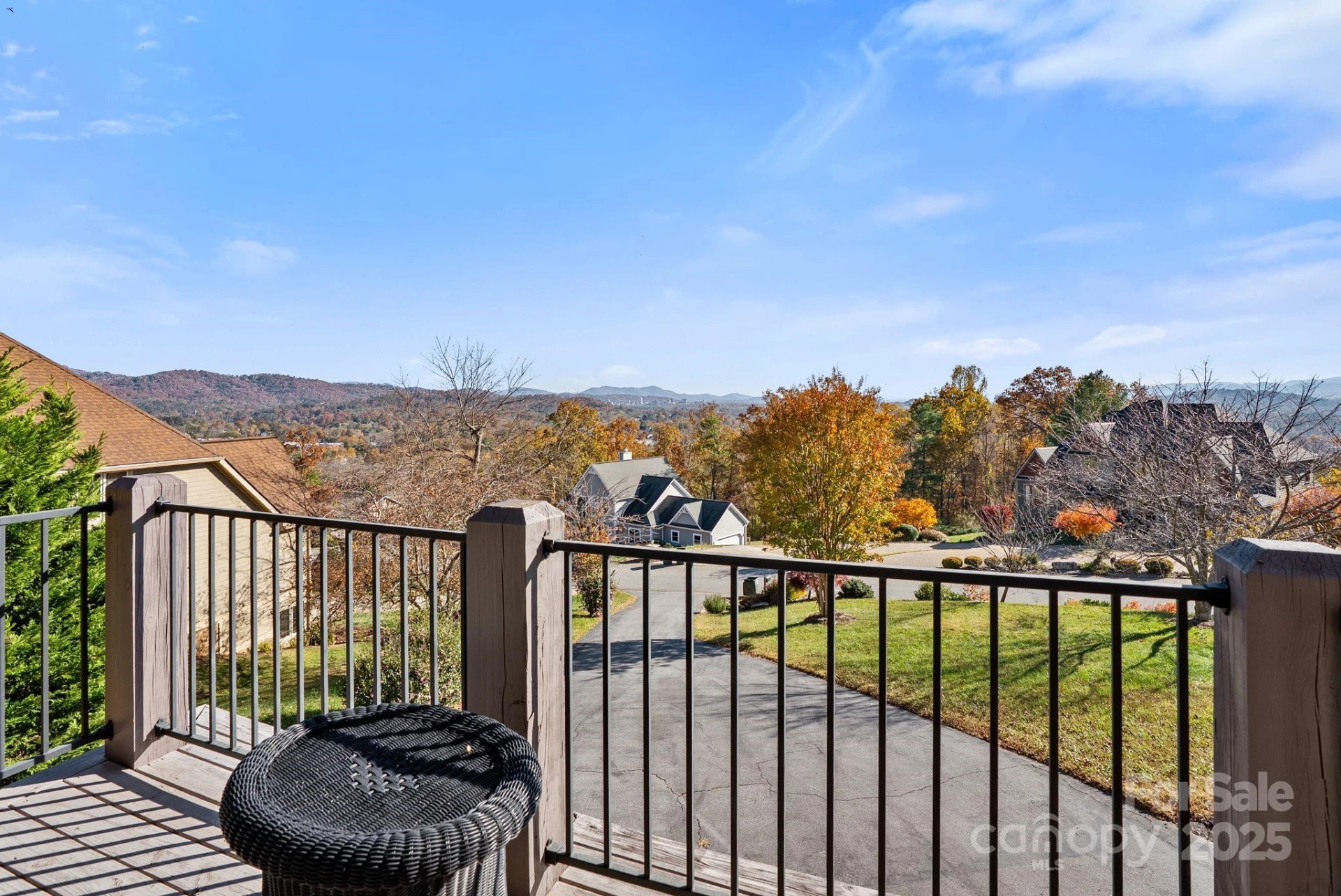 235 Windwhisper Drive - Photo 28