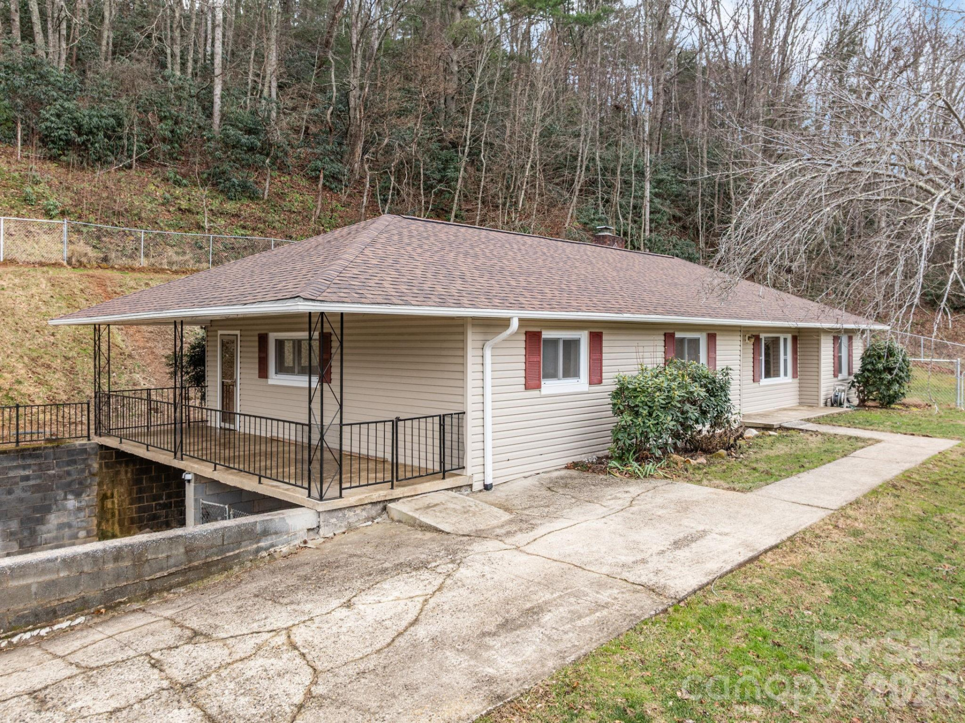 82 Greasy Cove Road - Photo 6