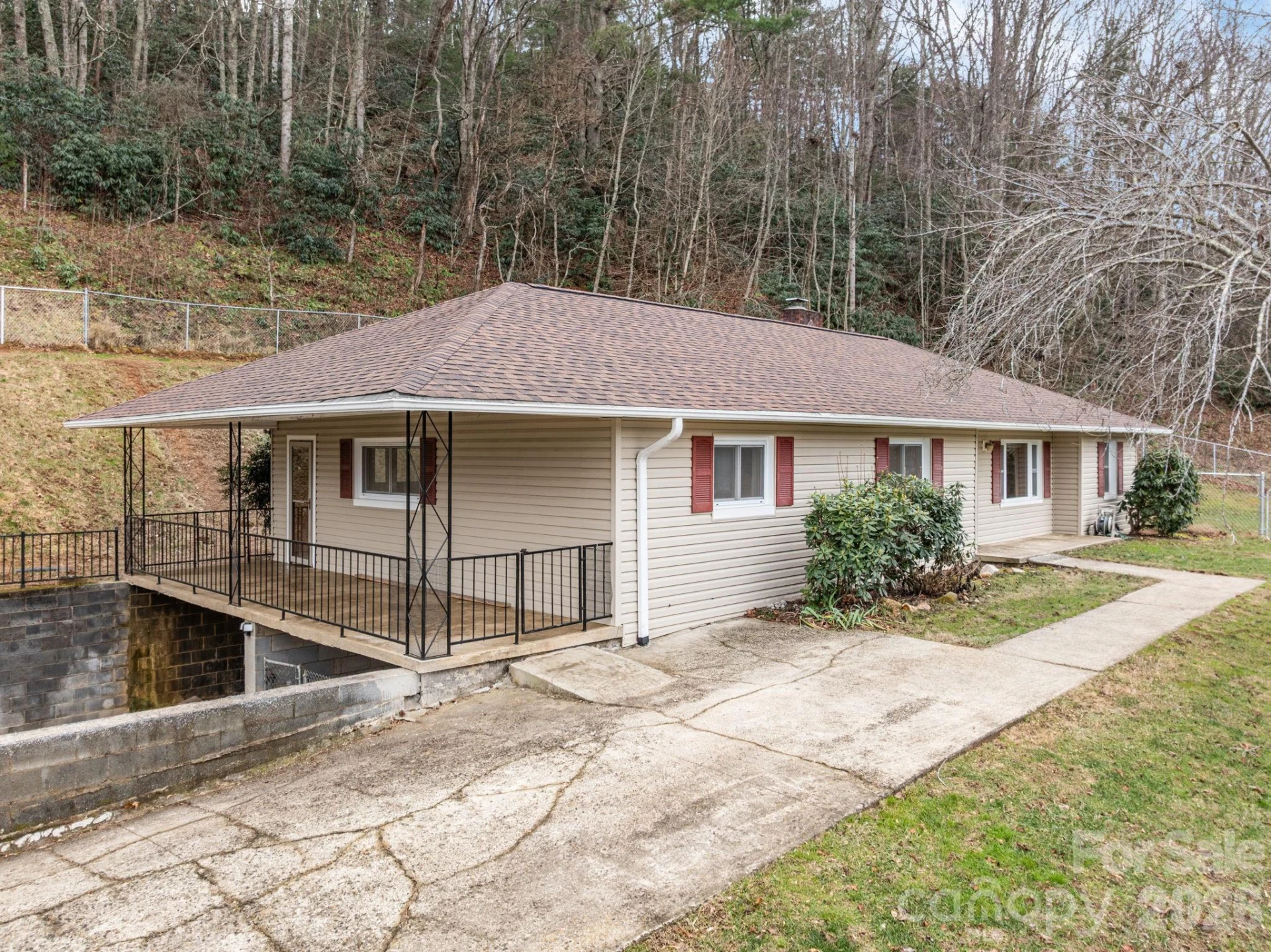 82 Greasy Cove Road - Photo 6