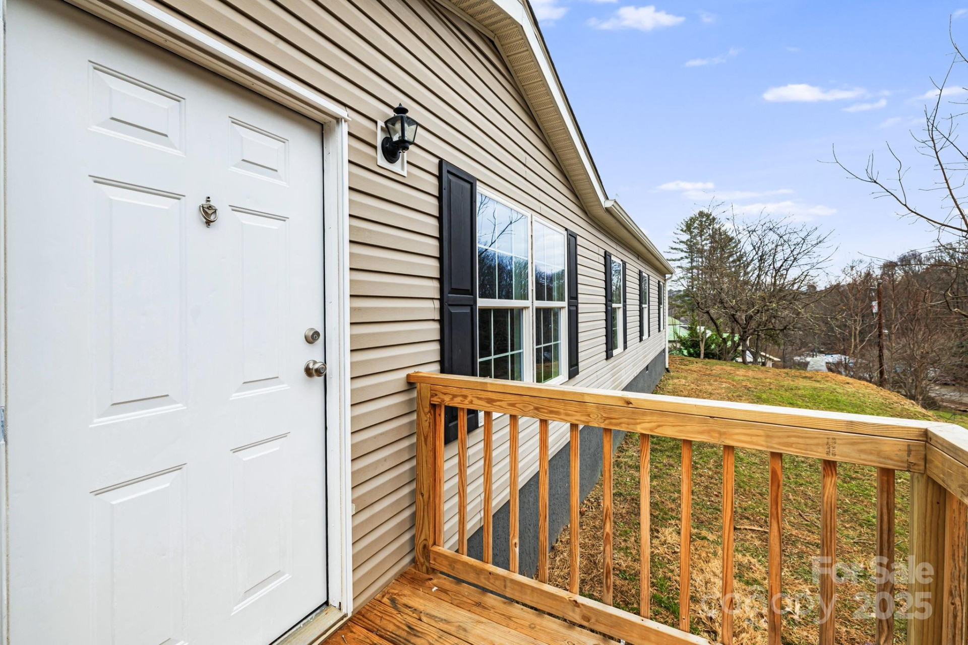 216 Windy Cove Drive - Photo 2