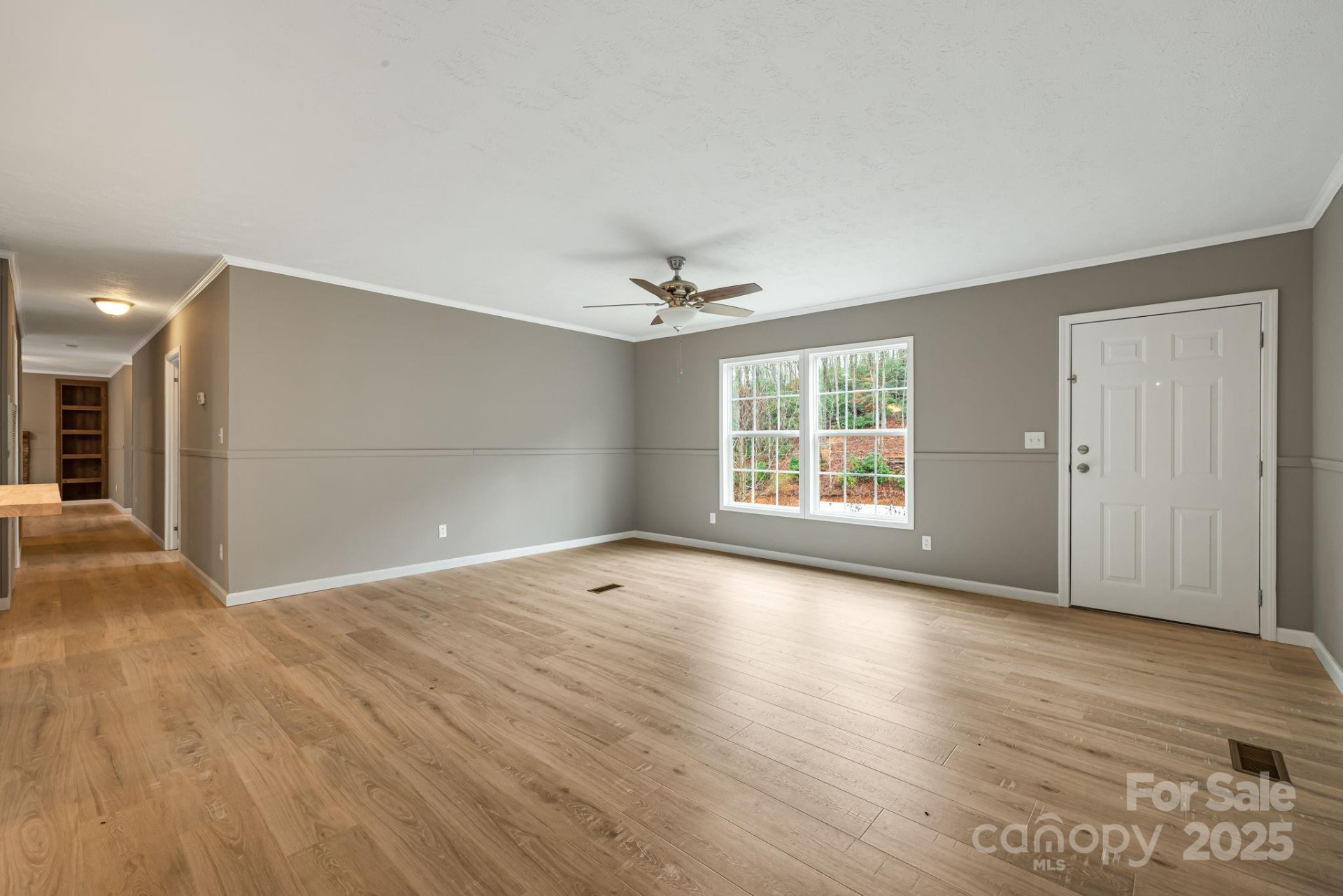 216 Windy Cove Drive - Photo 4