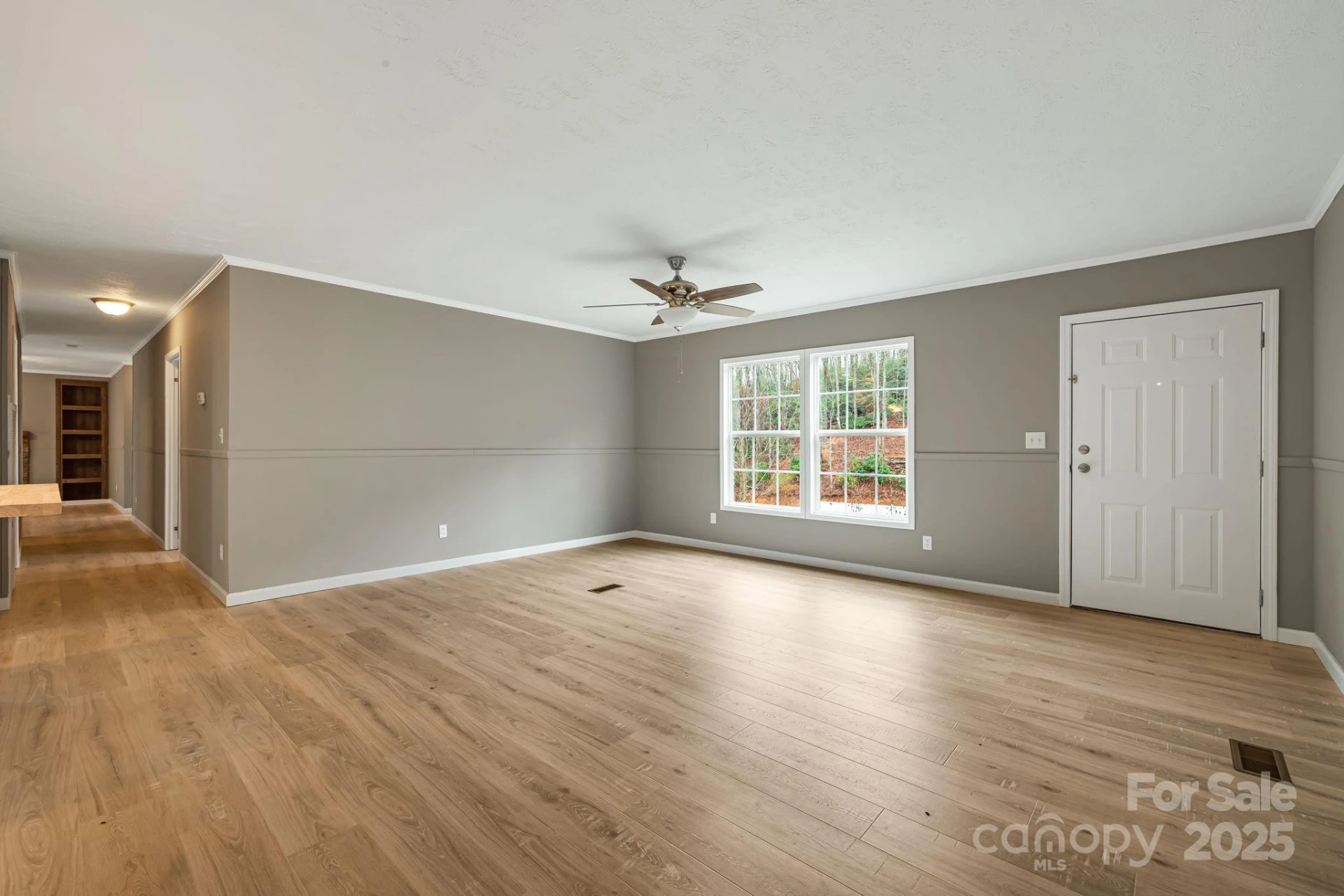 216 Windy Cove Drive - Photo 4