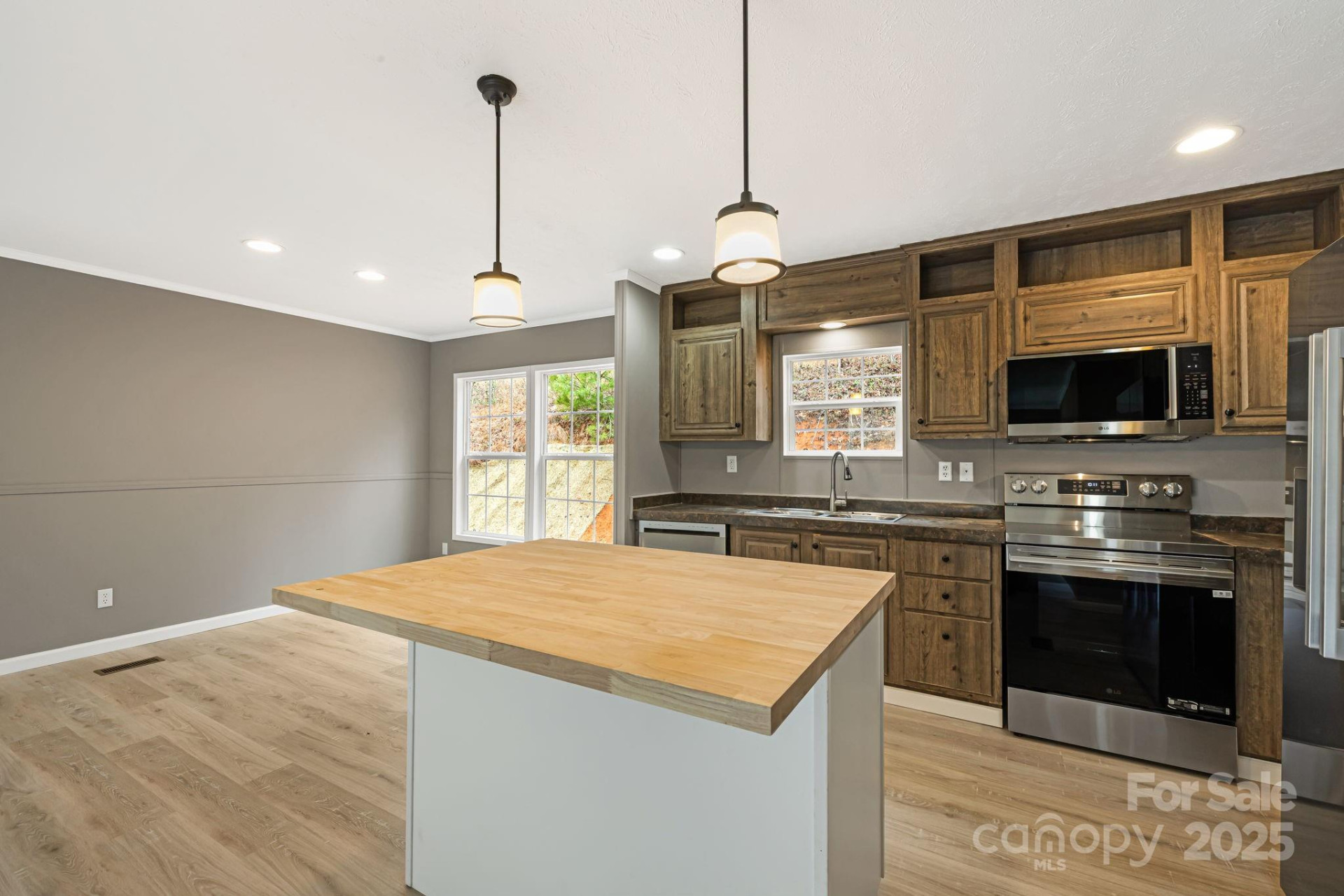 216 Windy Cove Drive - Photo 10