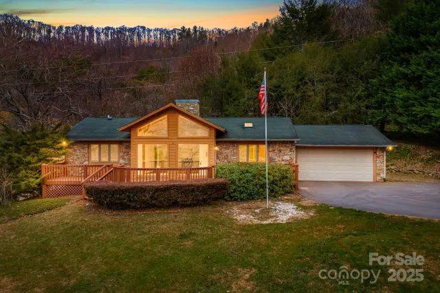 111 Valley View Drive