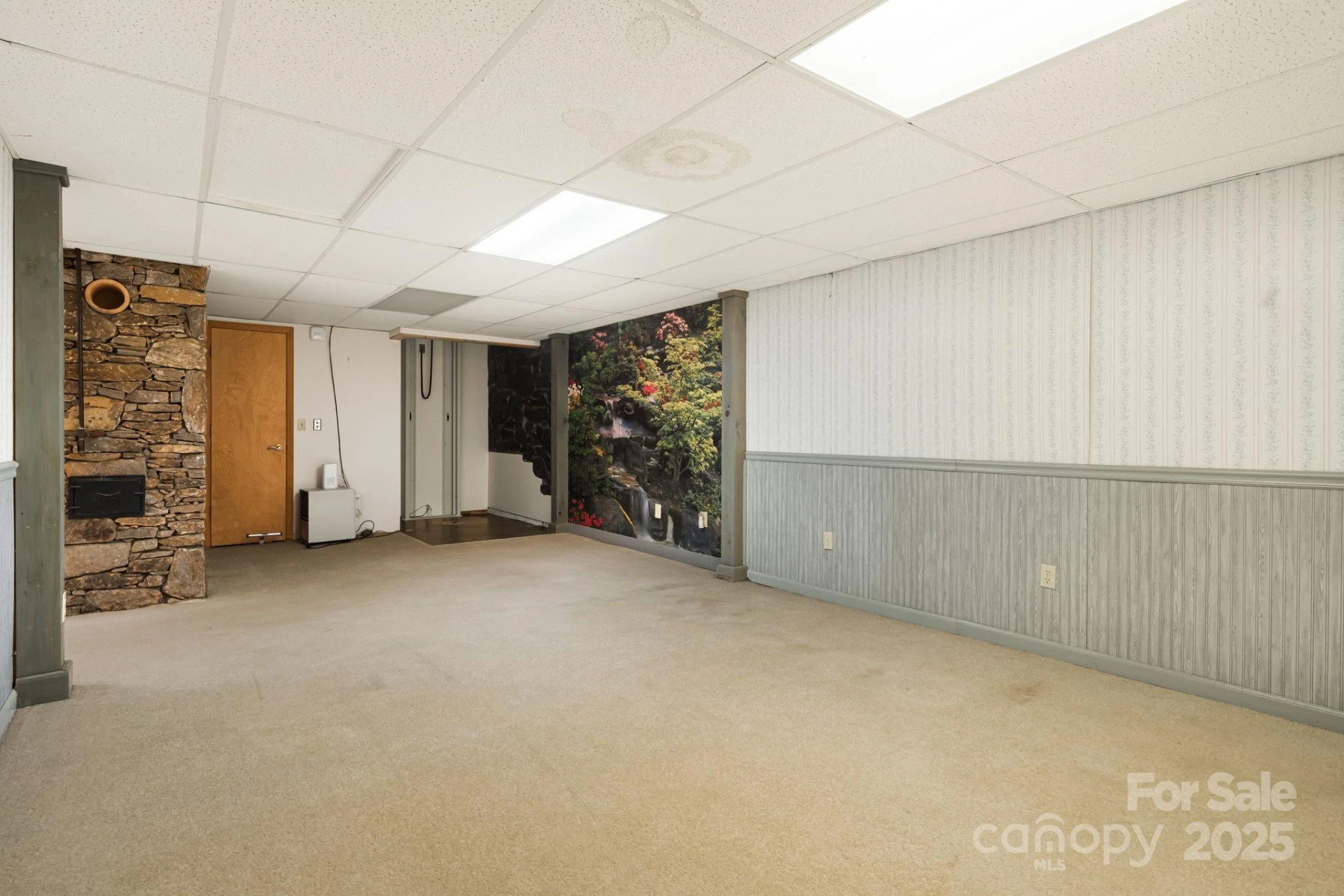 111 Valley View Drive - Photo 36