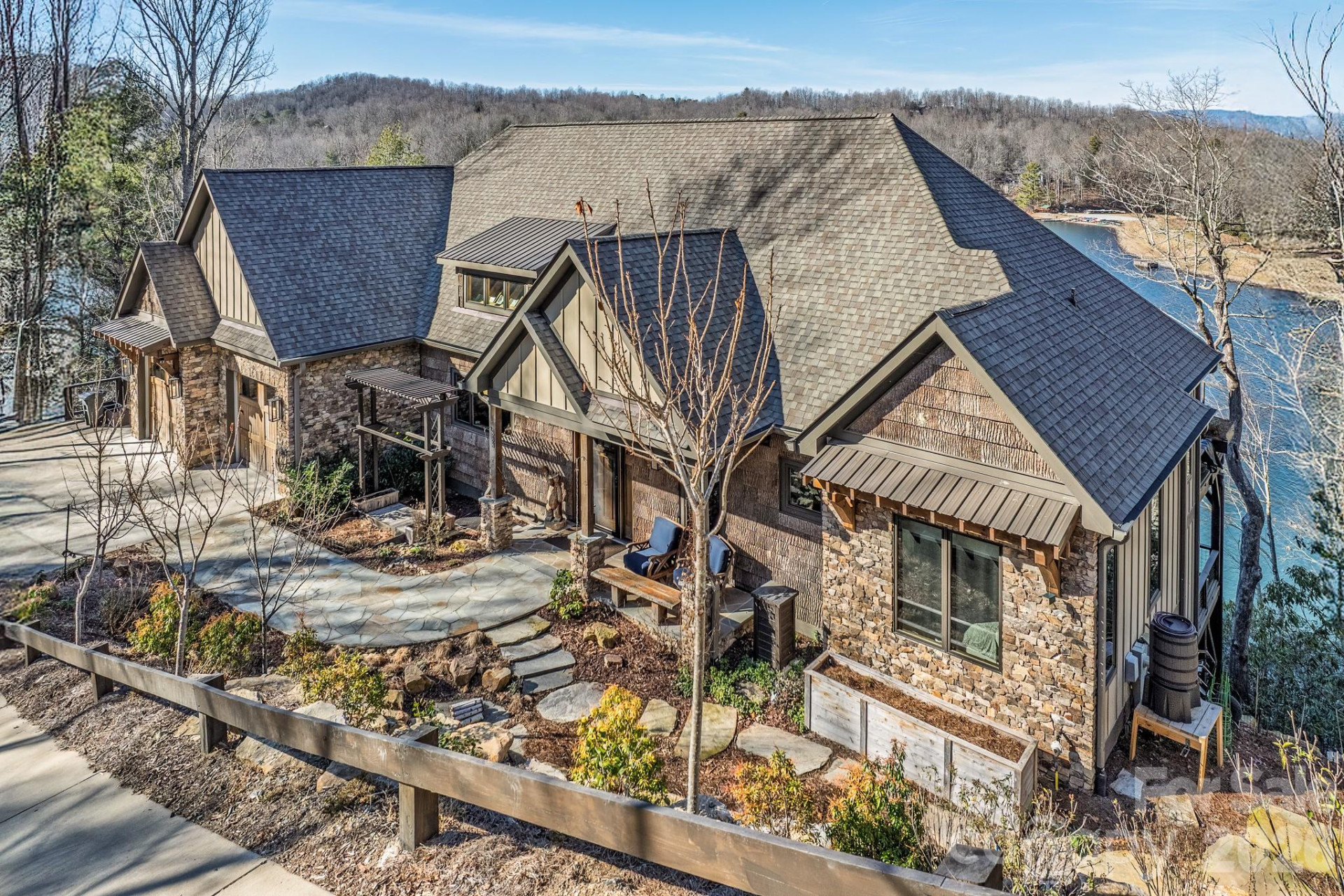 333 Kanasdatsi Drive - Photo 4