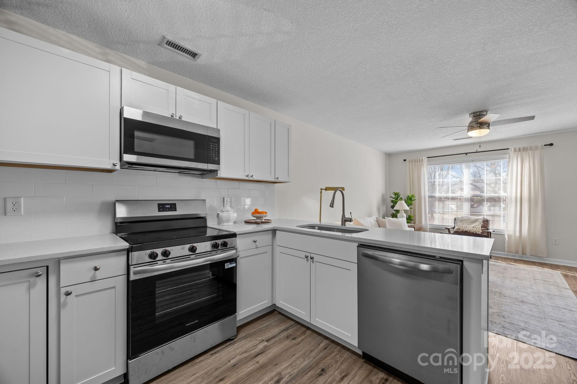 2 Meadow Glen Drive - Photo 12