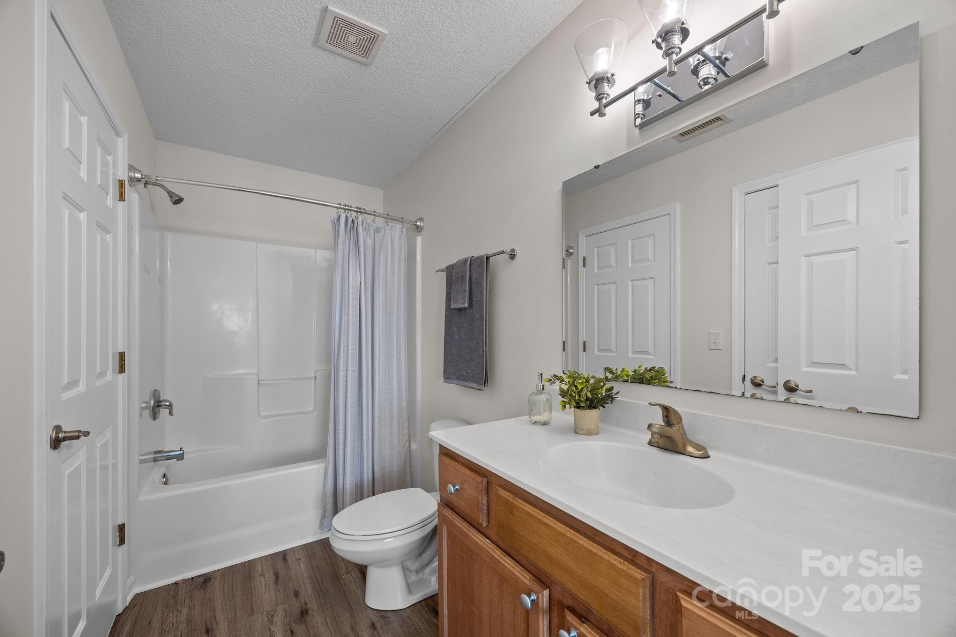 2 Meadow Glen Drive - Photo 26