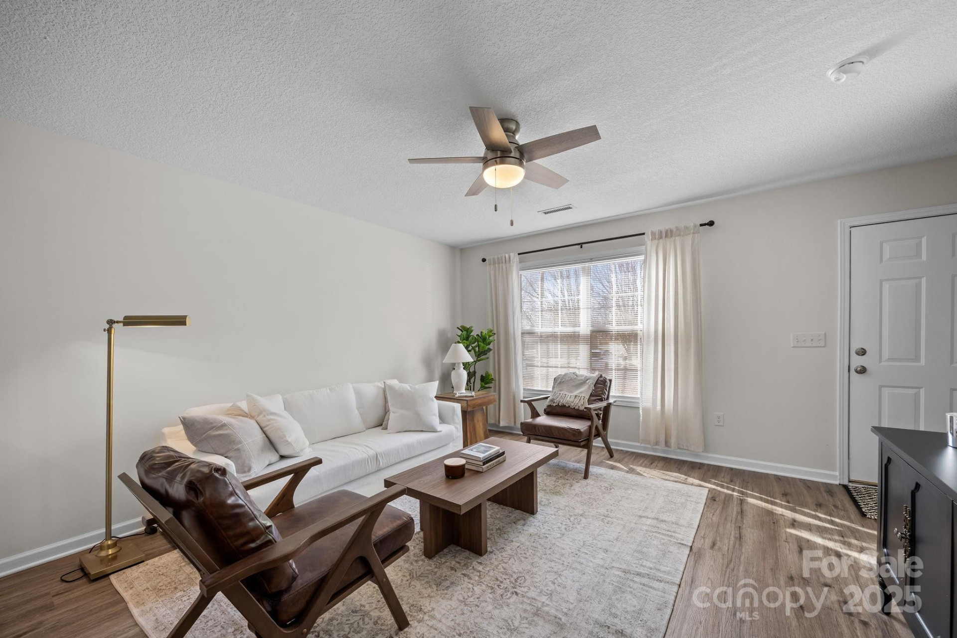 2 Meadow Glen Drive - Photo 6