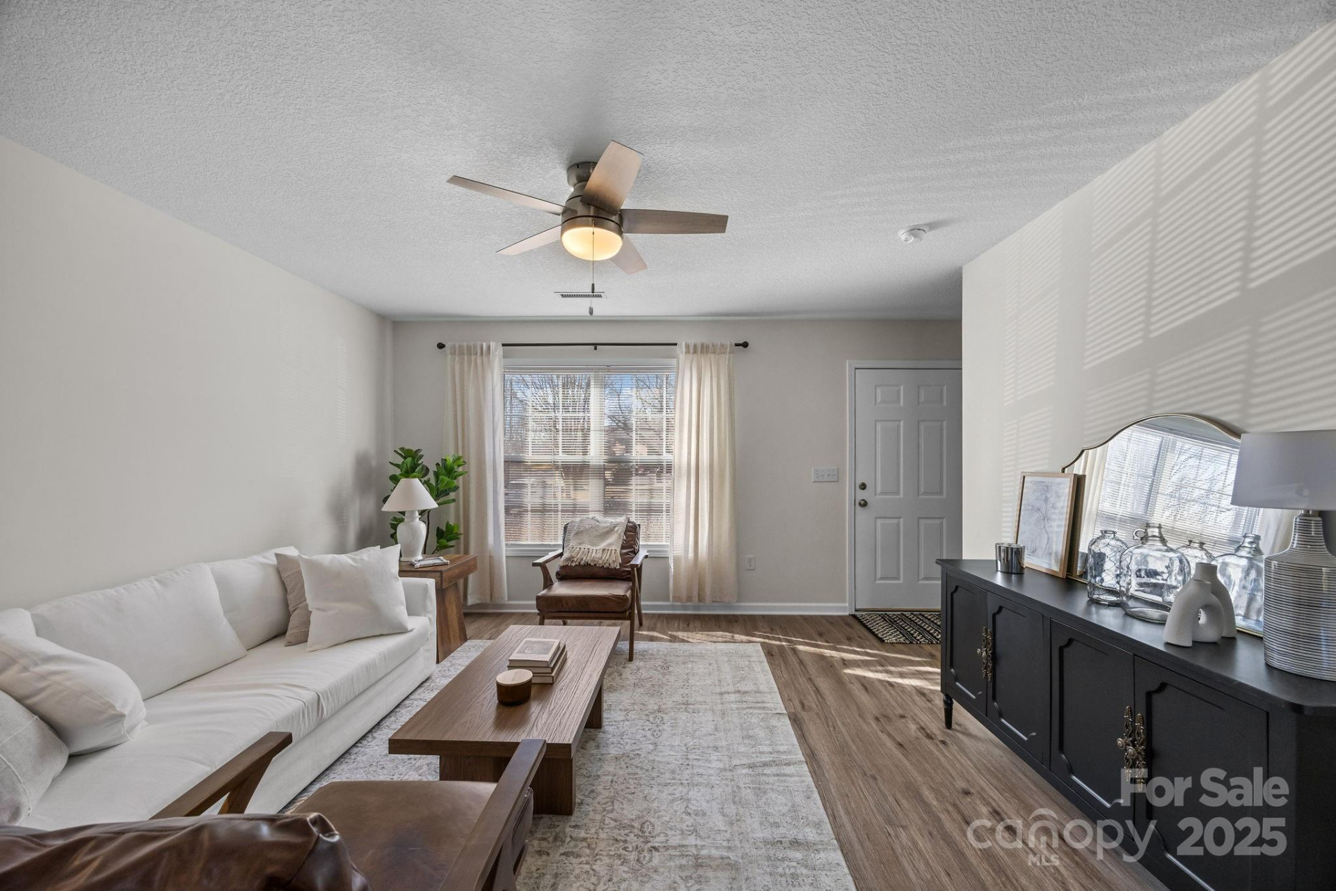 2 Meadow Glen Drive - Photo 7