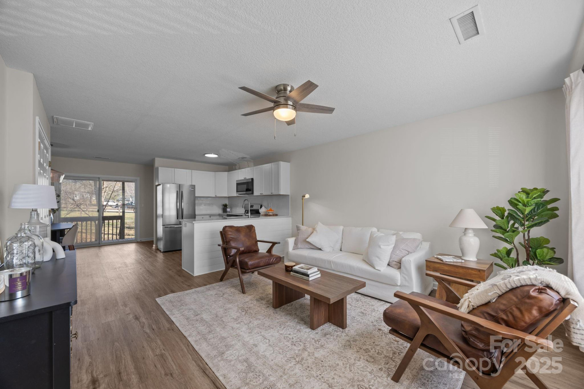 2 Meadow Glen Drive - Photo 8