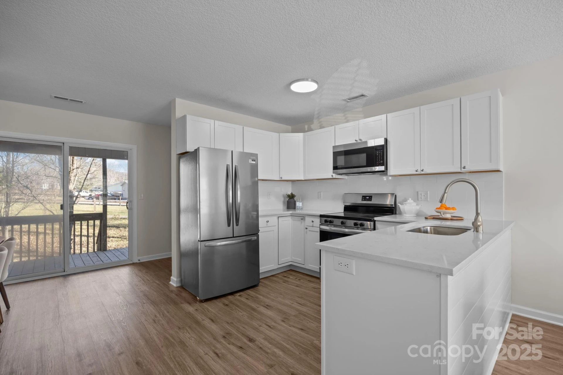 2 Meadow Glen Drive - Photo 10