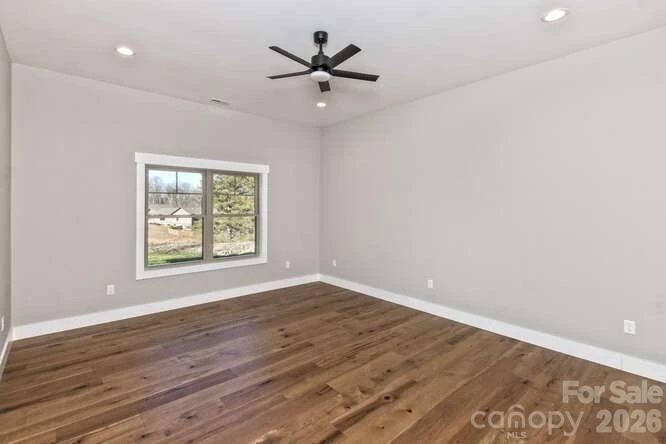 105 Sheila Wynne Drive #8 - Photo 37