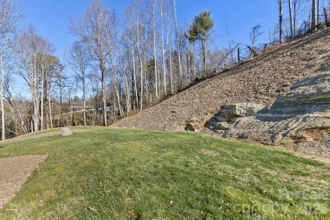 105 Sheila Wynne Drive #8 - Photo 9