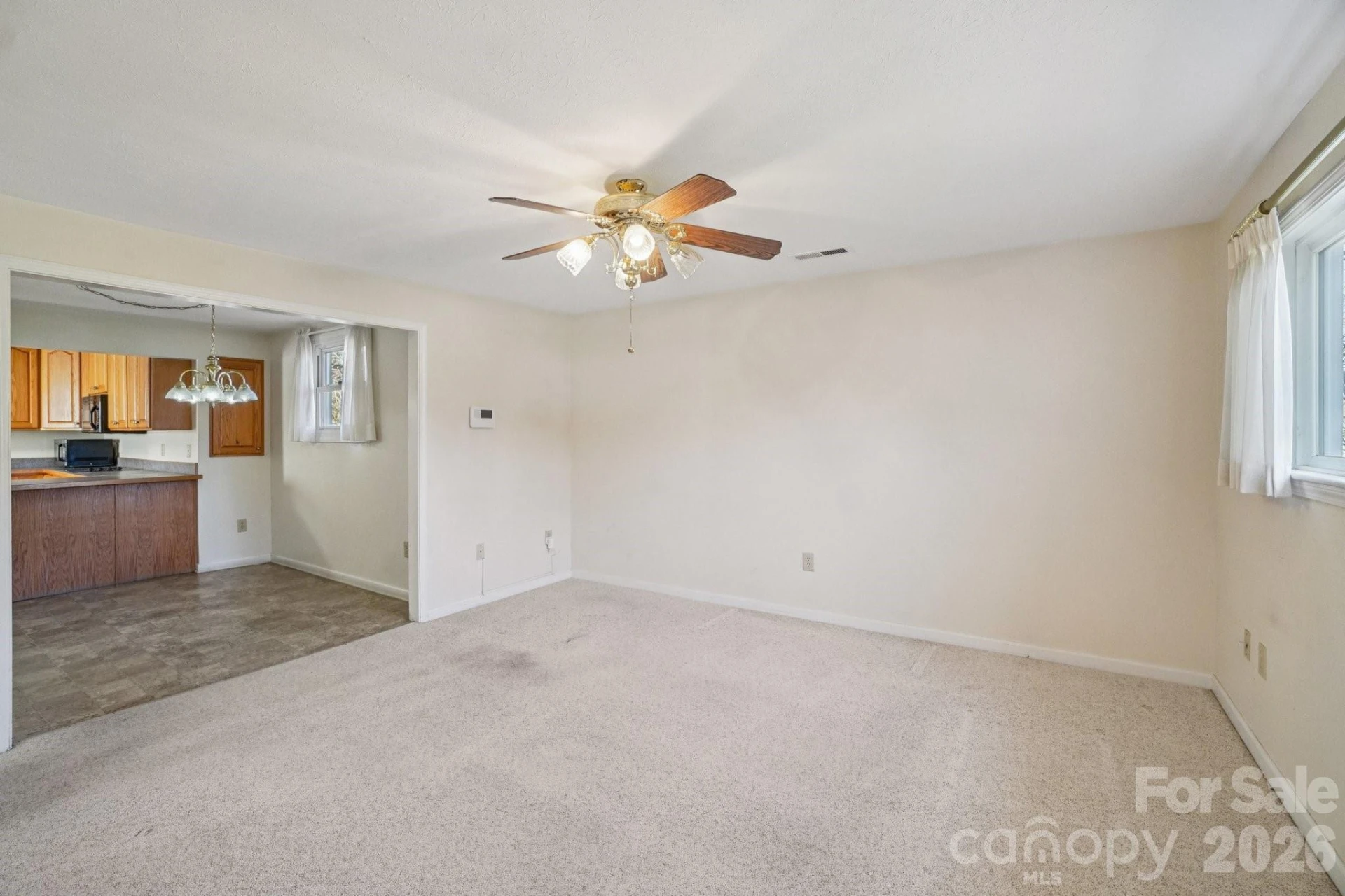 511 Oak Grove Road - Photo 8