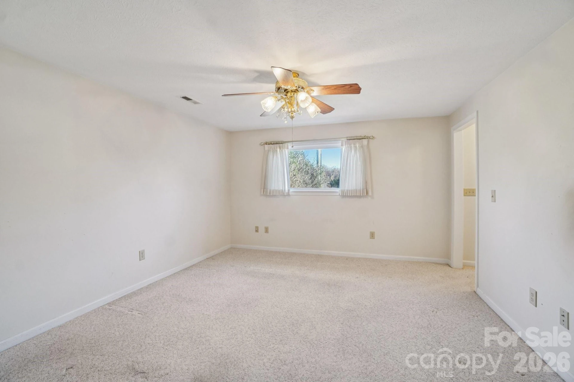 511 Oak Grove Road - Photo 9