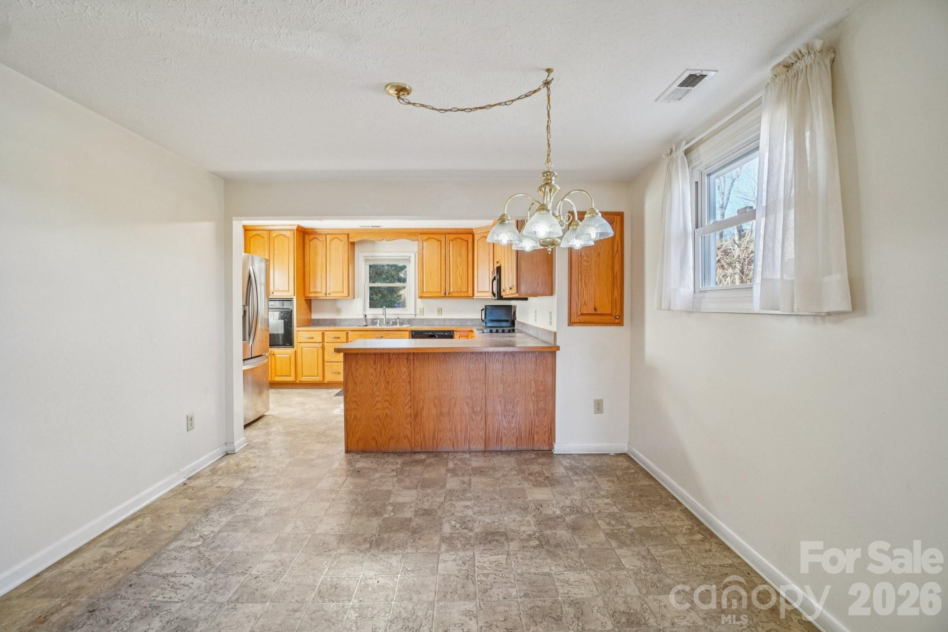 511 Oak Grove Road - Photo 10