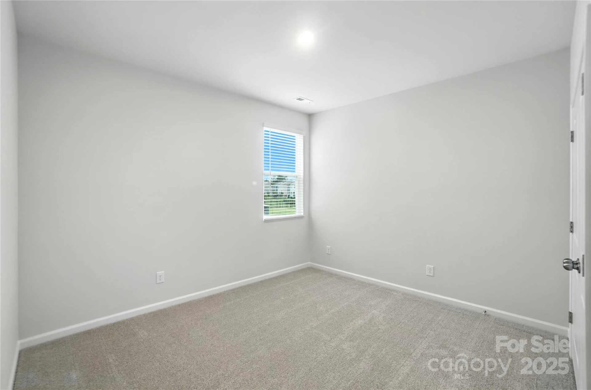 2707 Westmont Drive - Photo 16