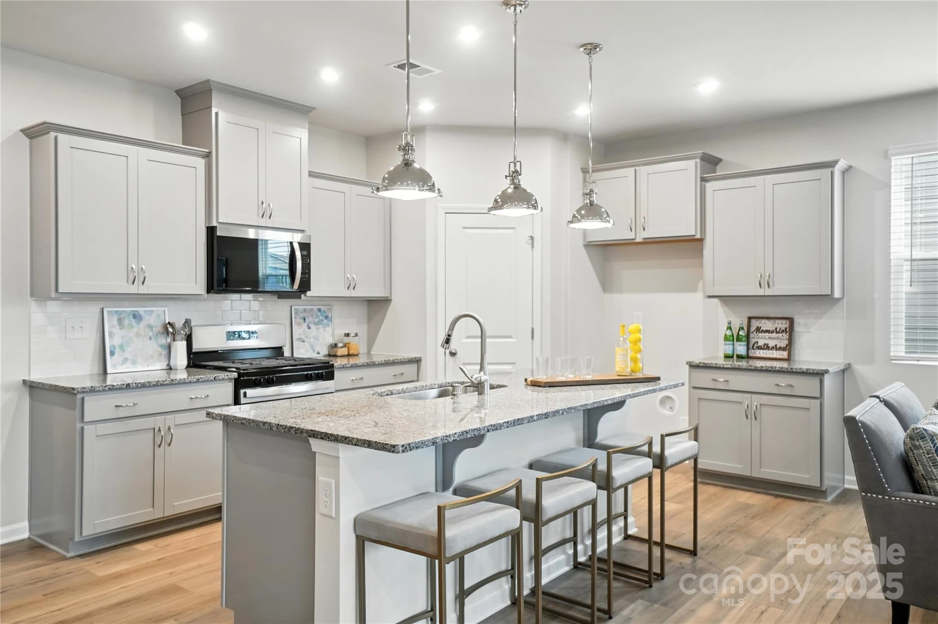 2707 Westmont Drive - Photo 7