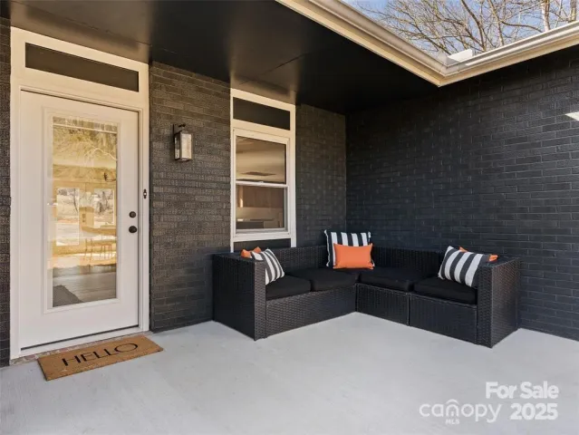 1109 Prestonwood Drive