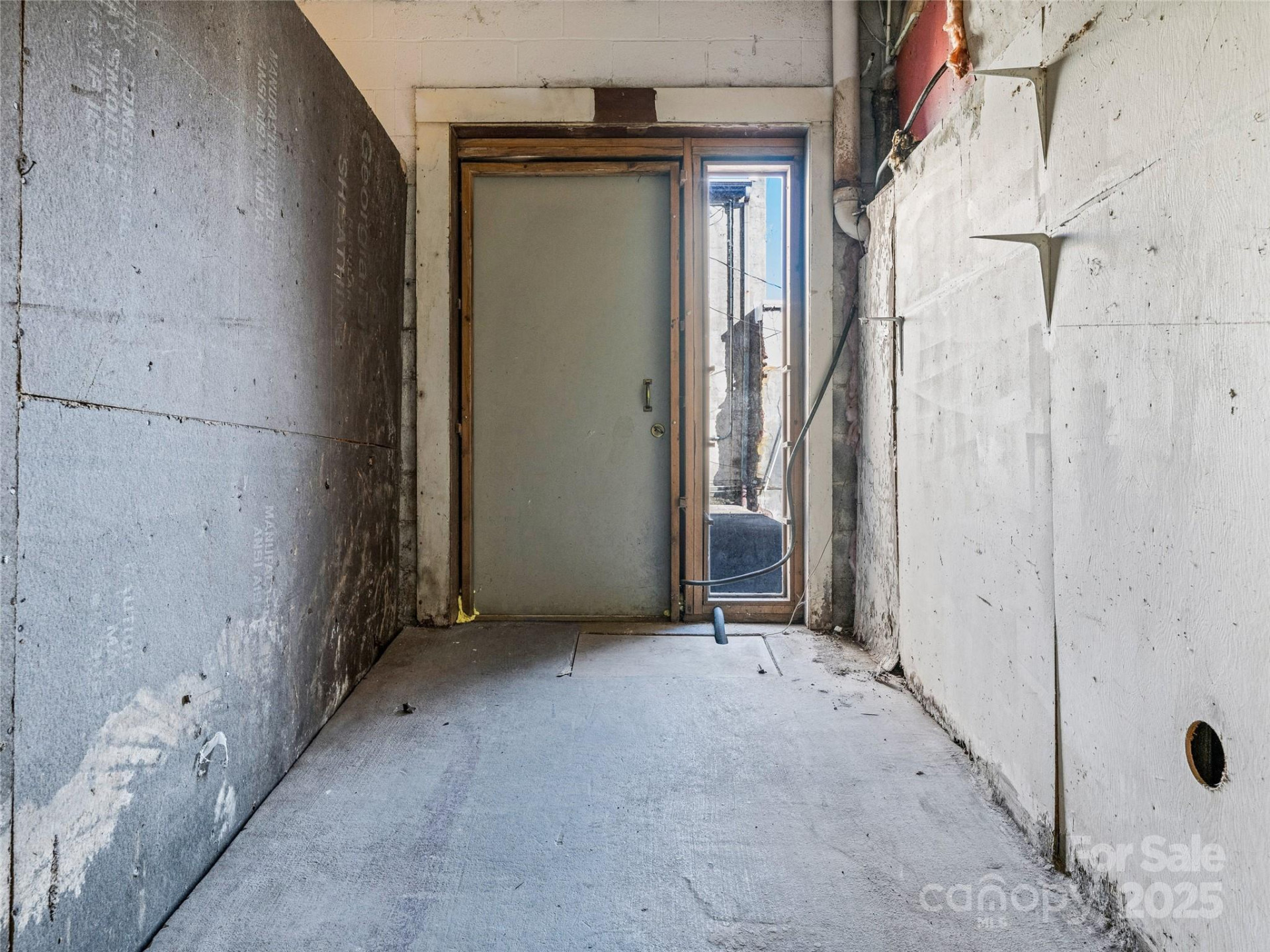 204 Sutton Avenue - Photo 25