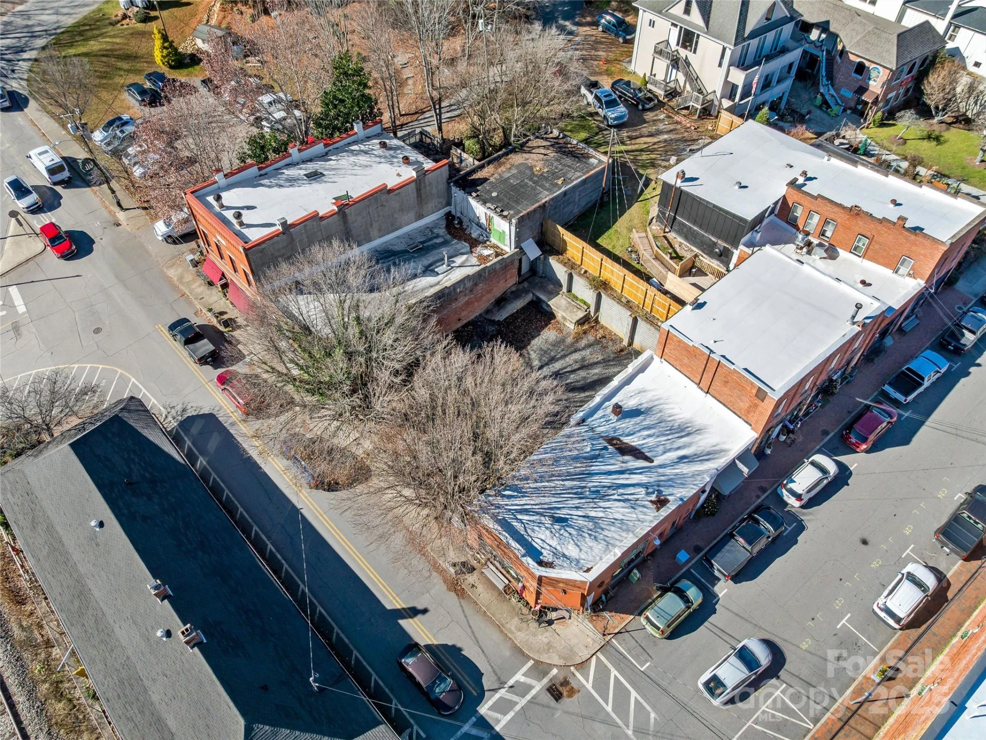 204 Sutton Avenue - Photo 31