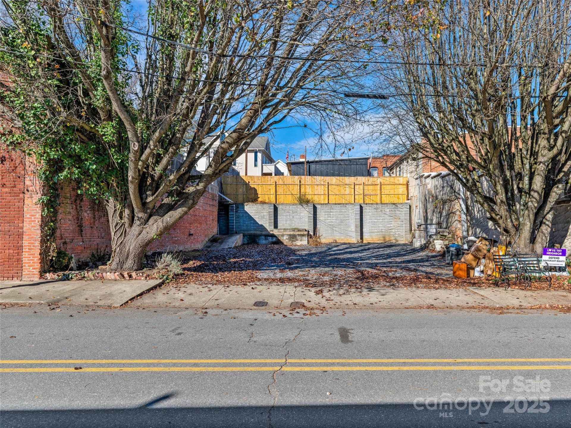 204 Sutton Avenue - Photo 33