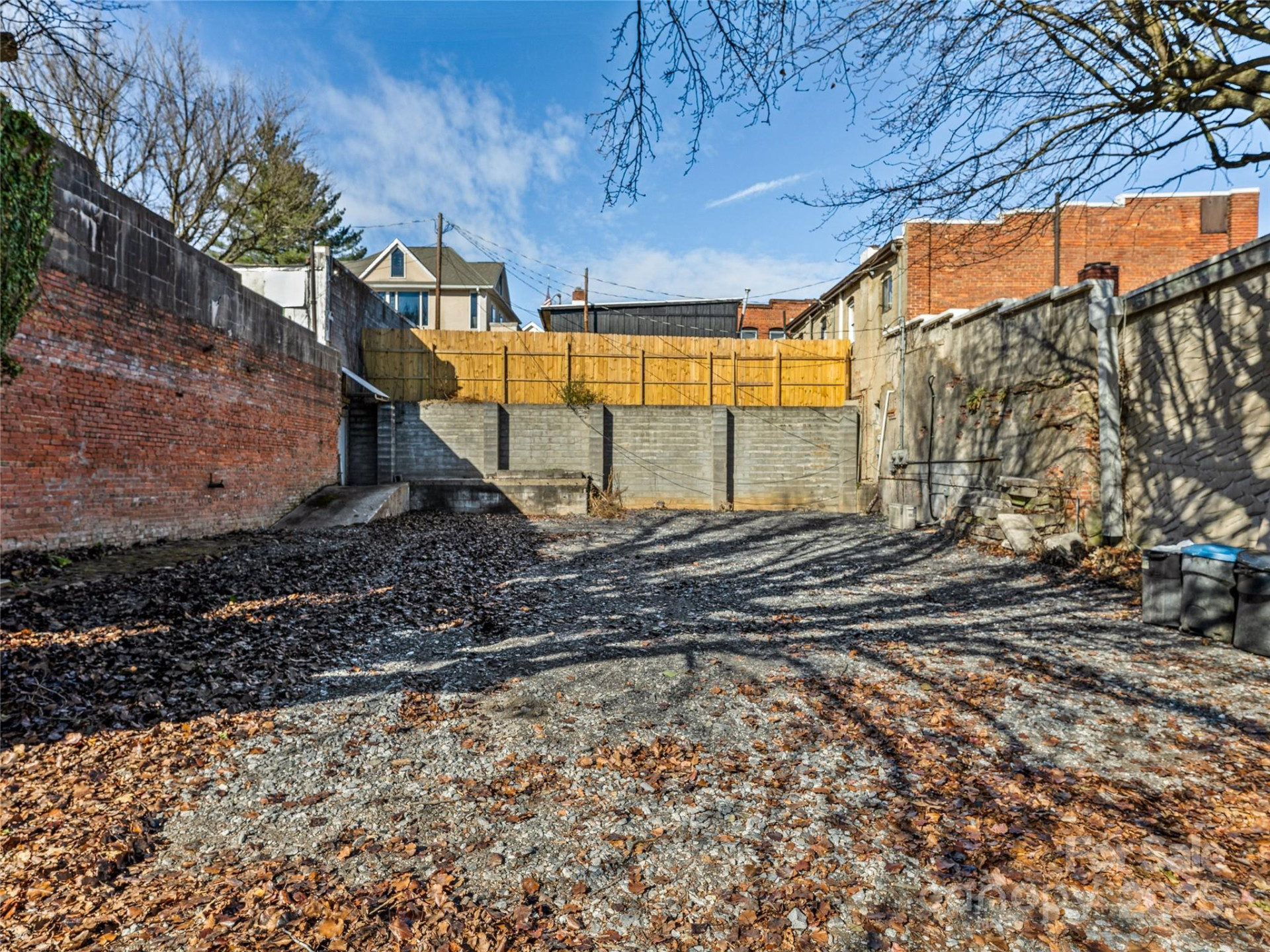 204 Sutton Avenue - Photo 35