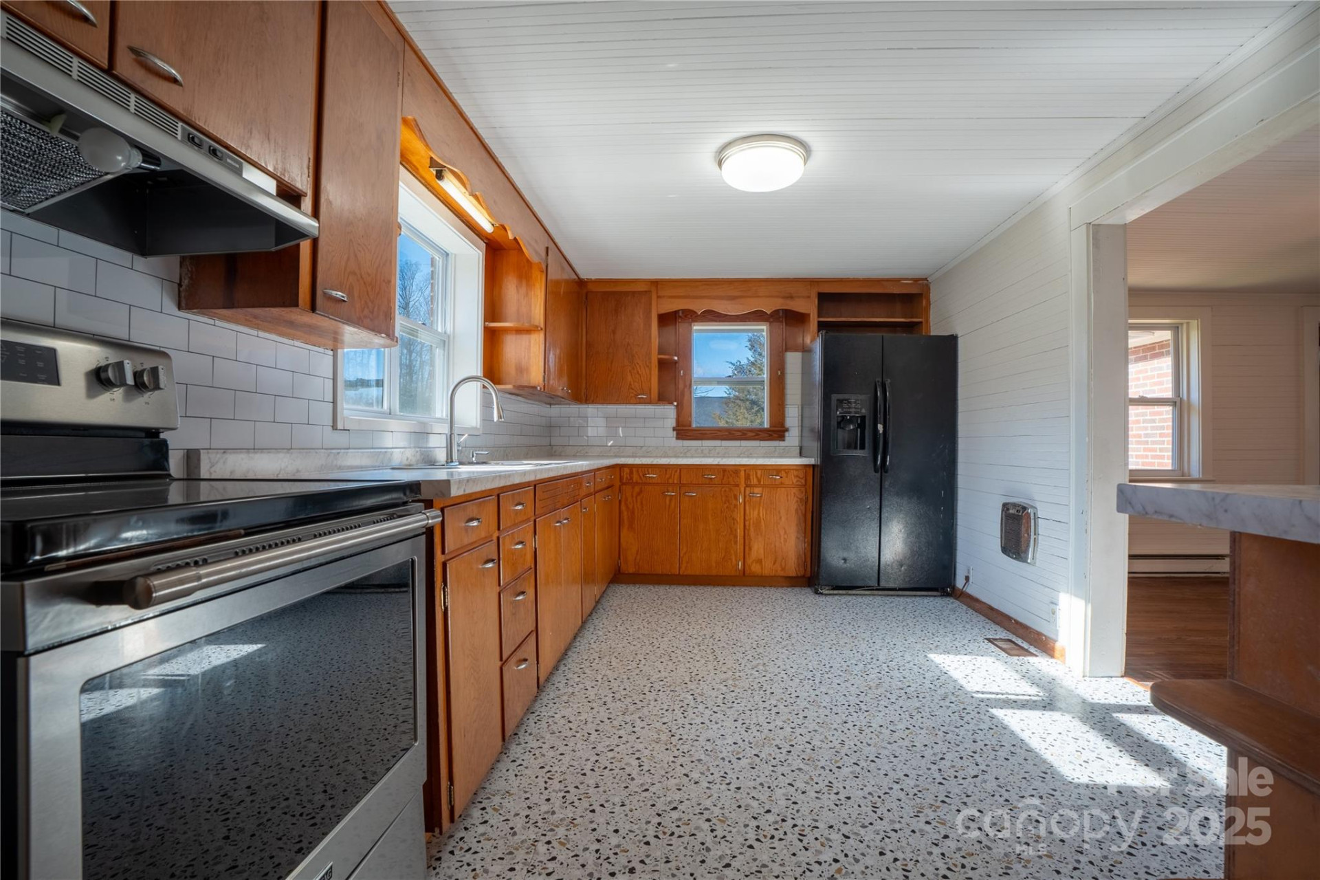 2028 US 70 Highway - Photo 11