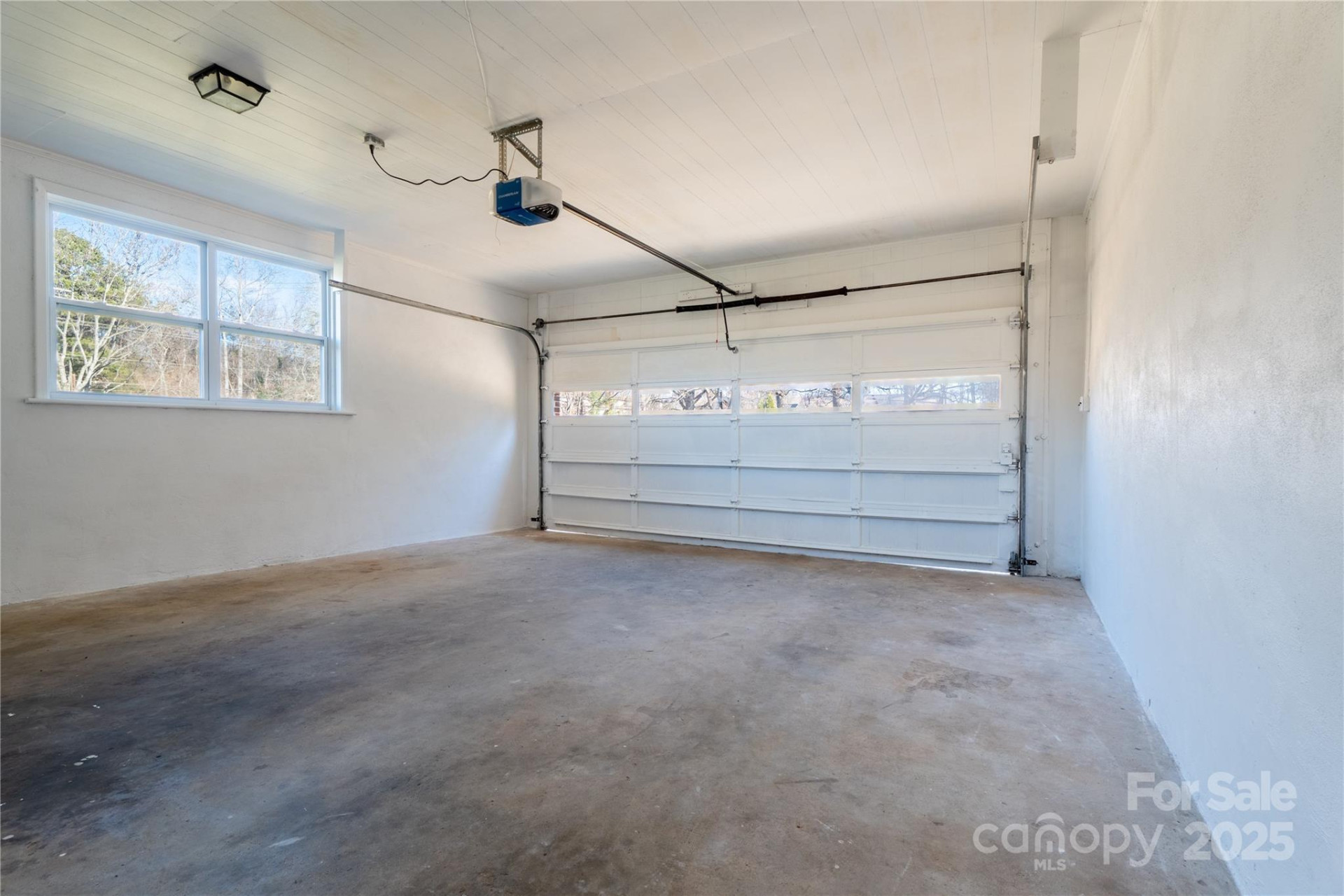 2028 US 70 Highway - Photo 21