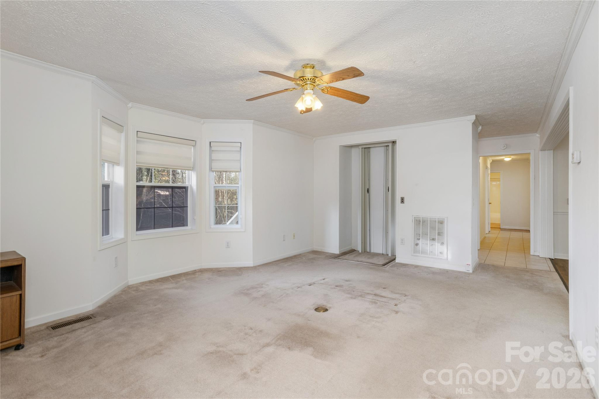 135 Reservoir Drive - Photo 7