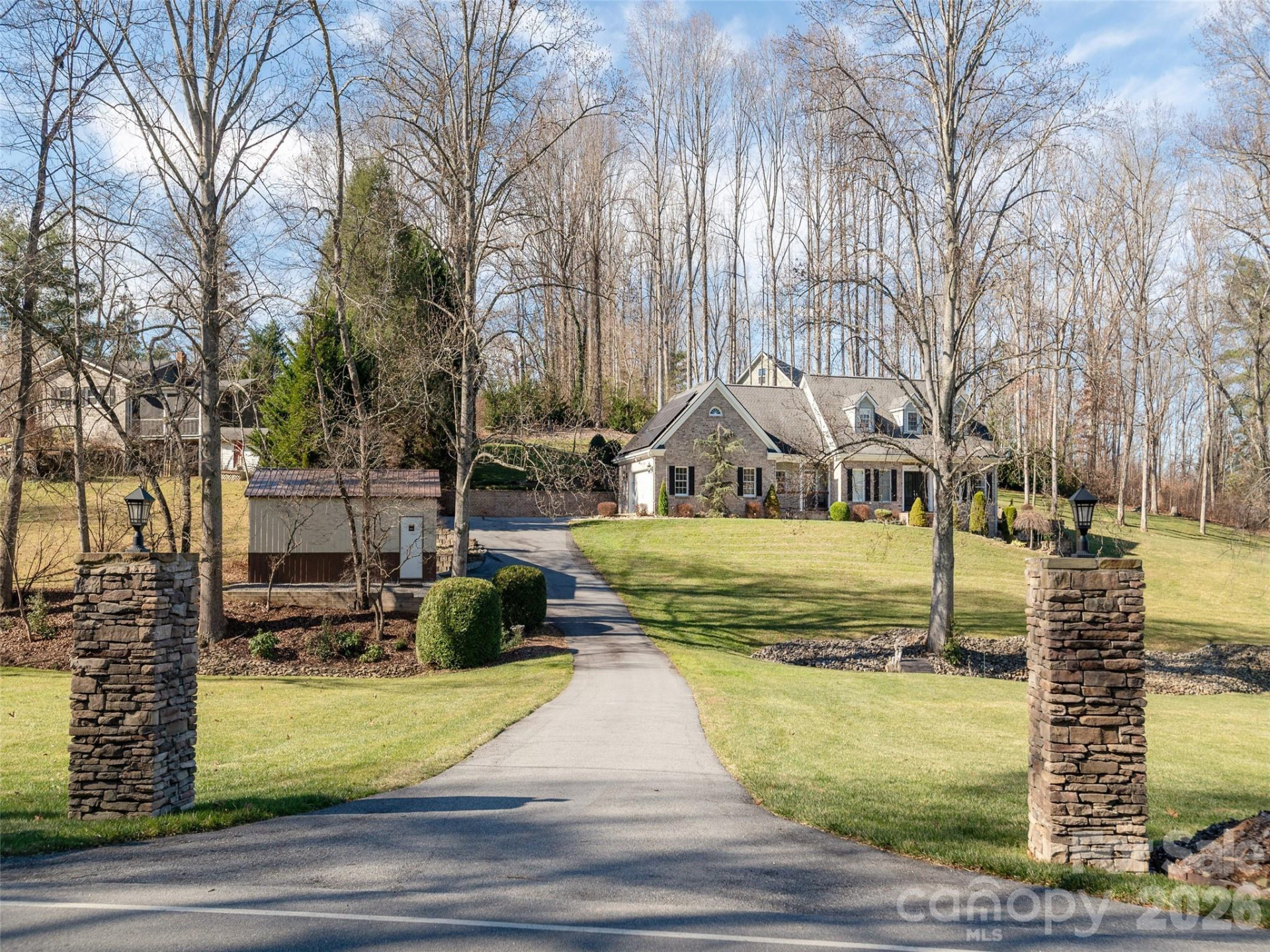 514 Whispering Hills Drive - Photo 3