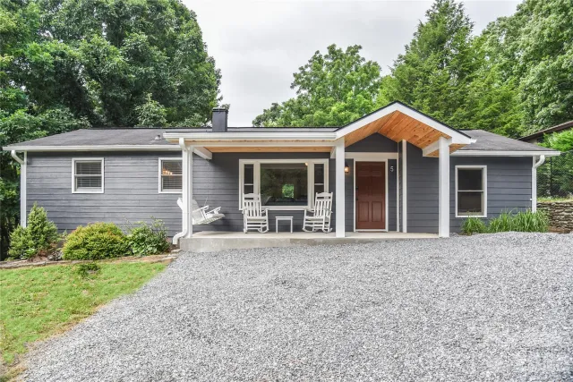 5 Keesler Street, Black Mountain, NC, 28711