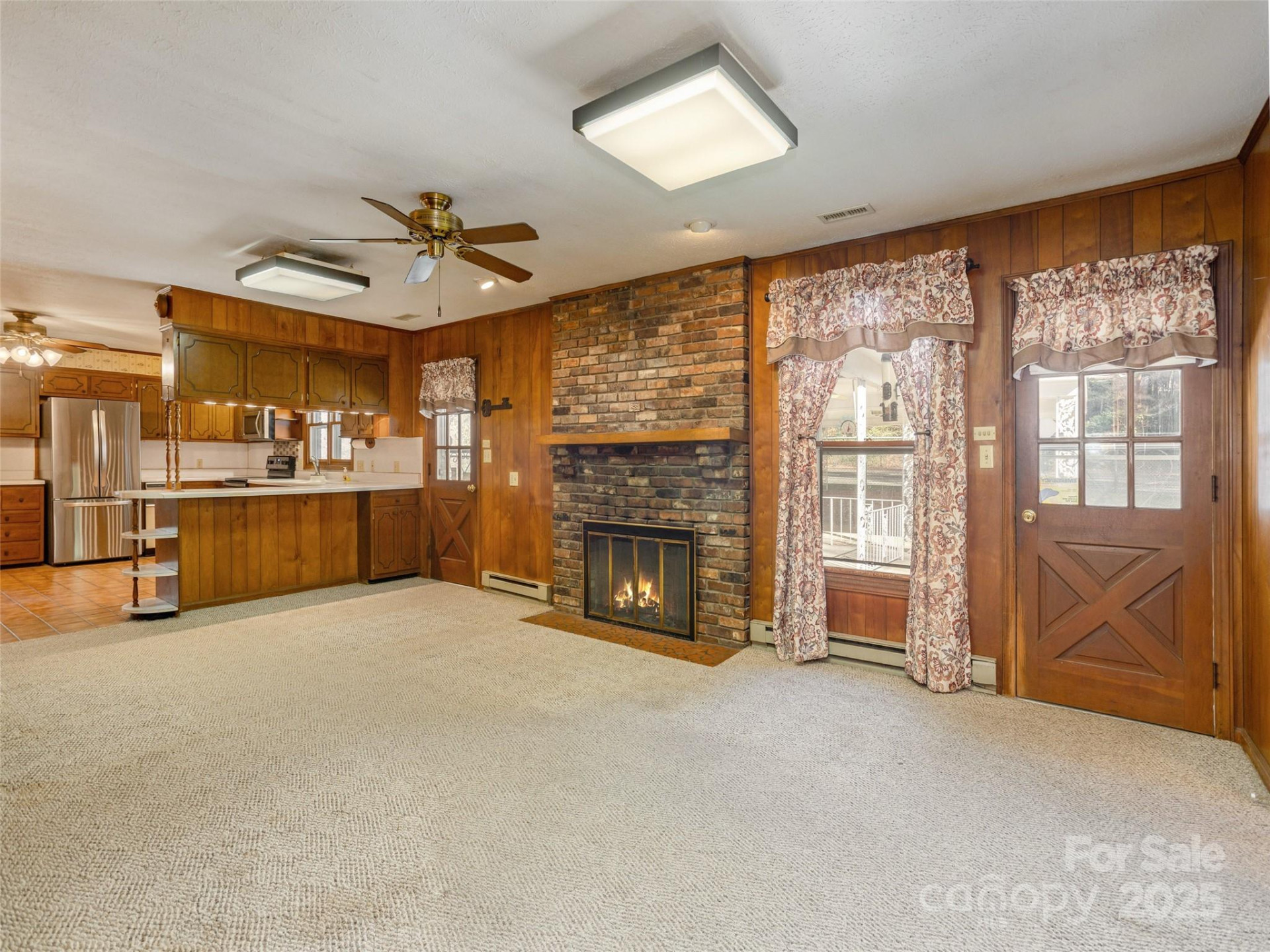 2640 Haywood Road - Photo 13
