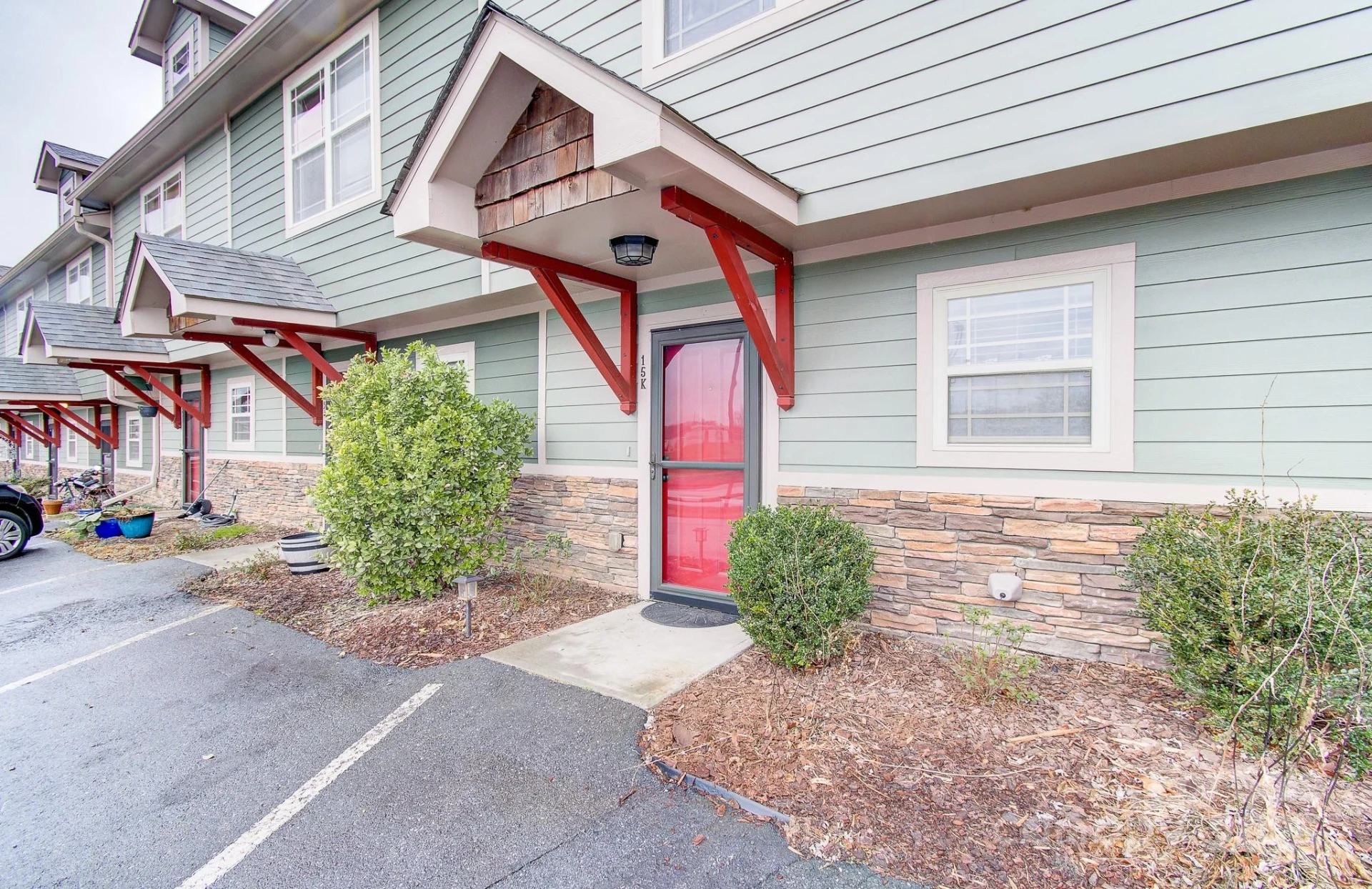 15 Lees Creek Road #K