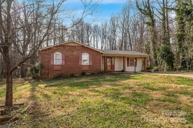 109 Dogwood Court
