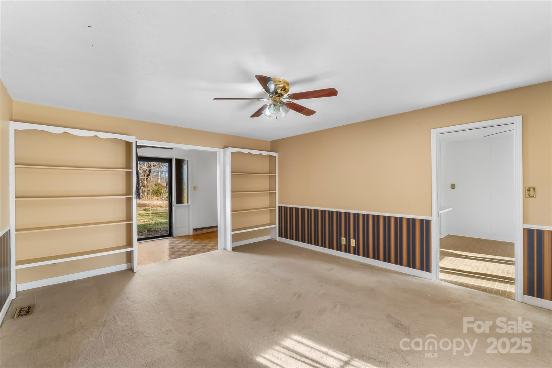 109 Dogwood Court - Photo 8