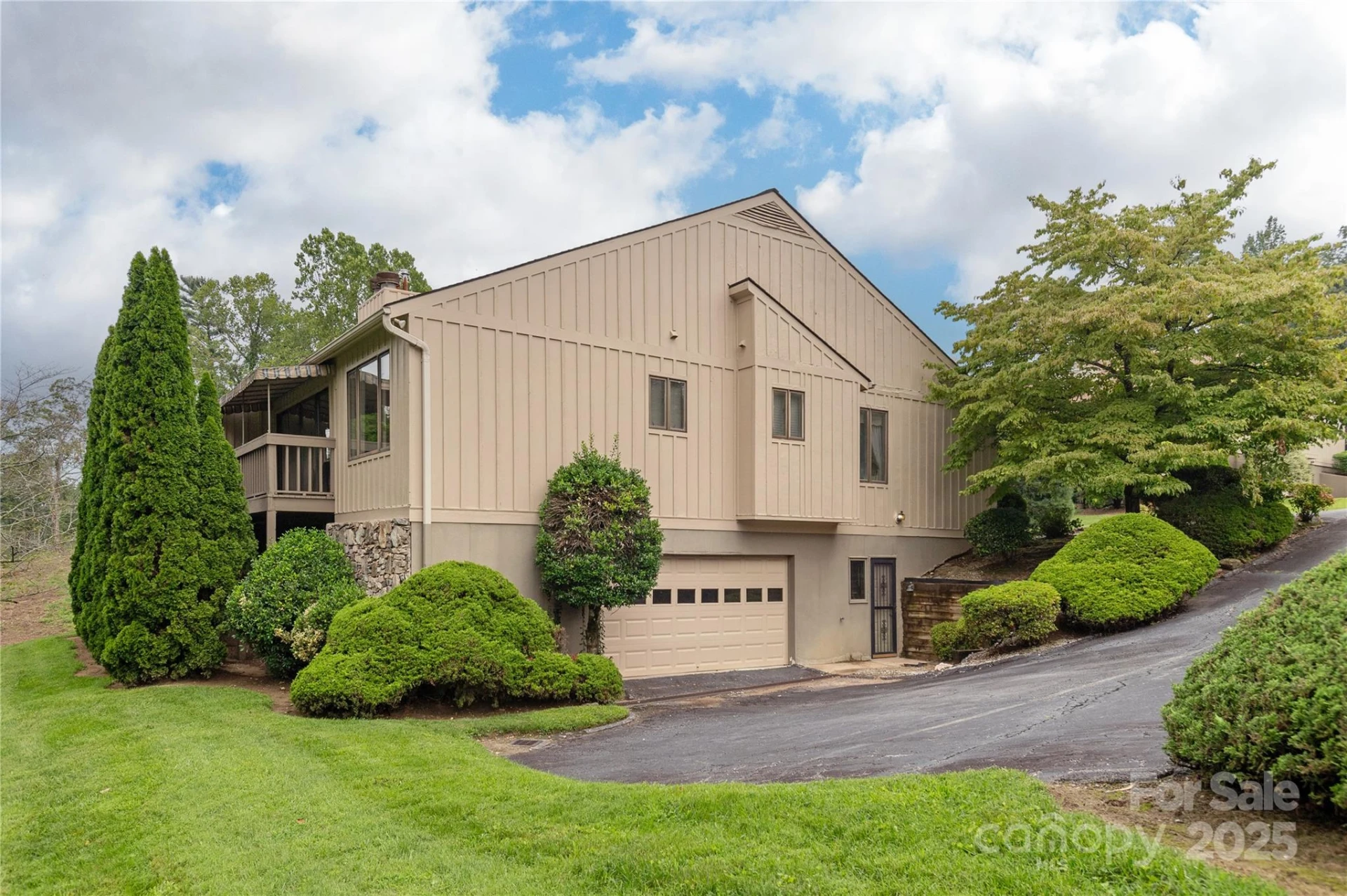 1 Westridge Court #Unit B - Photo 3