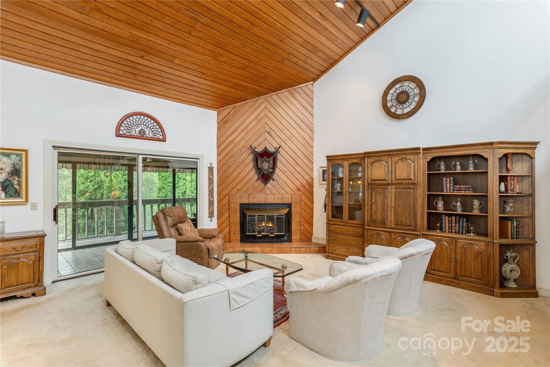 1 Westridge Court #Unit B - Photo 4