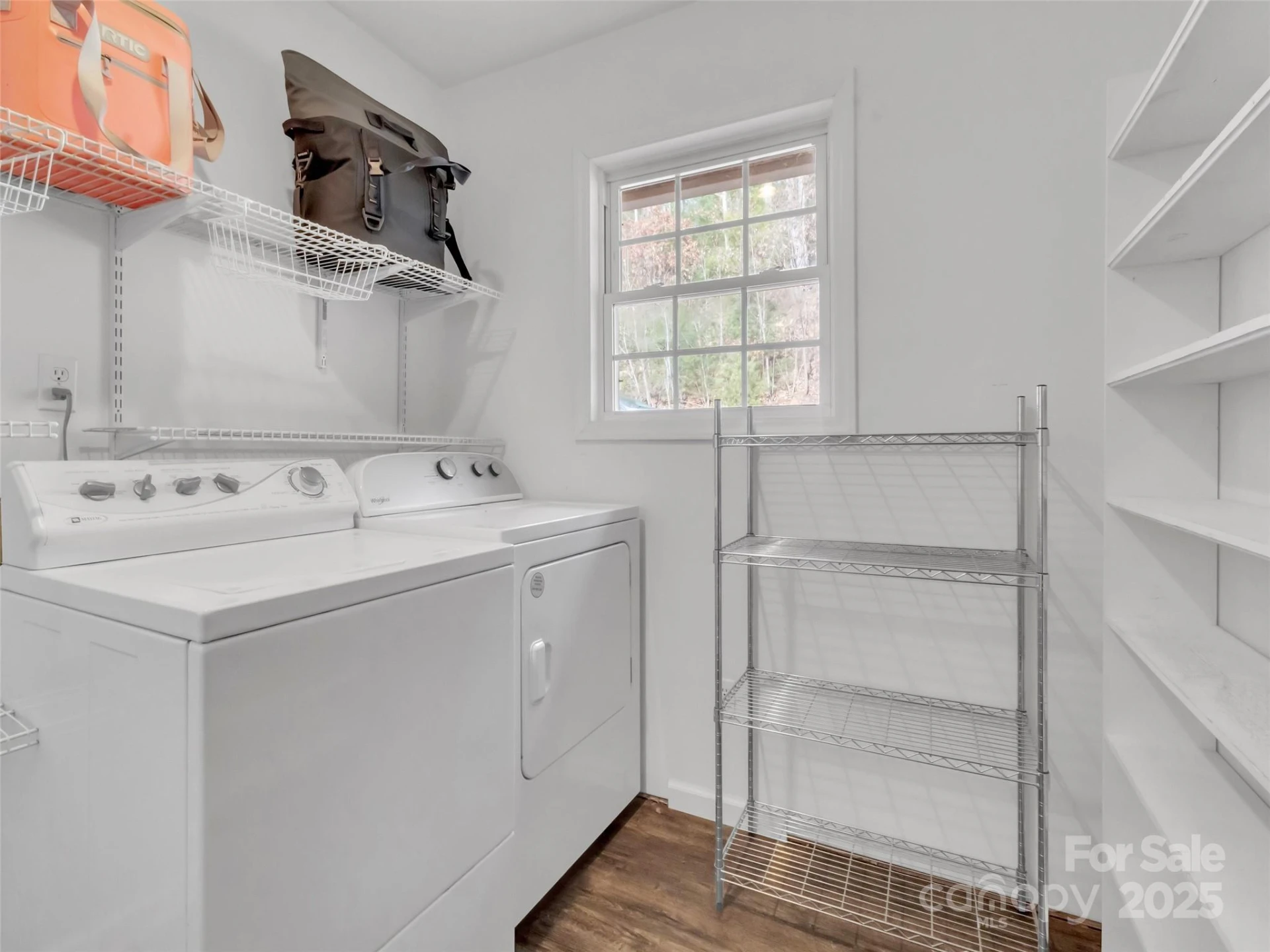 719 Pinewood Drive - Photo 11