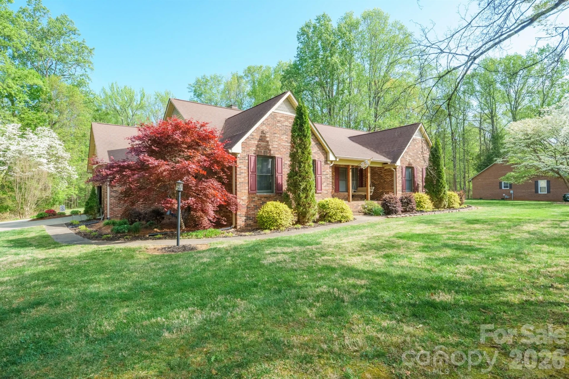 209 Frontier Circle - Photo 2