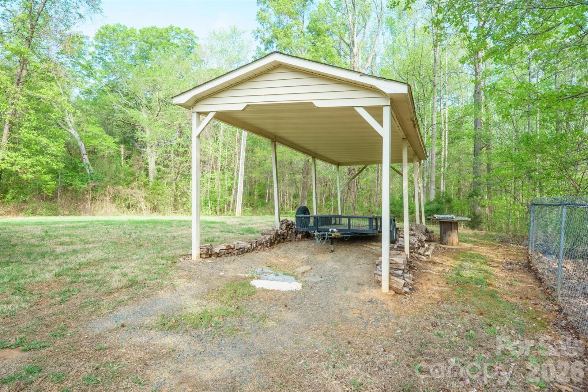 209 Frontier Circle - Photo 12