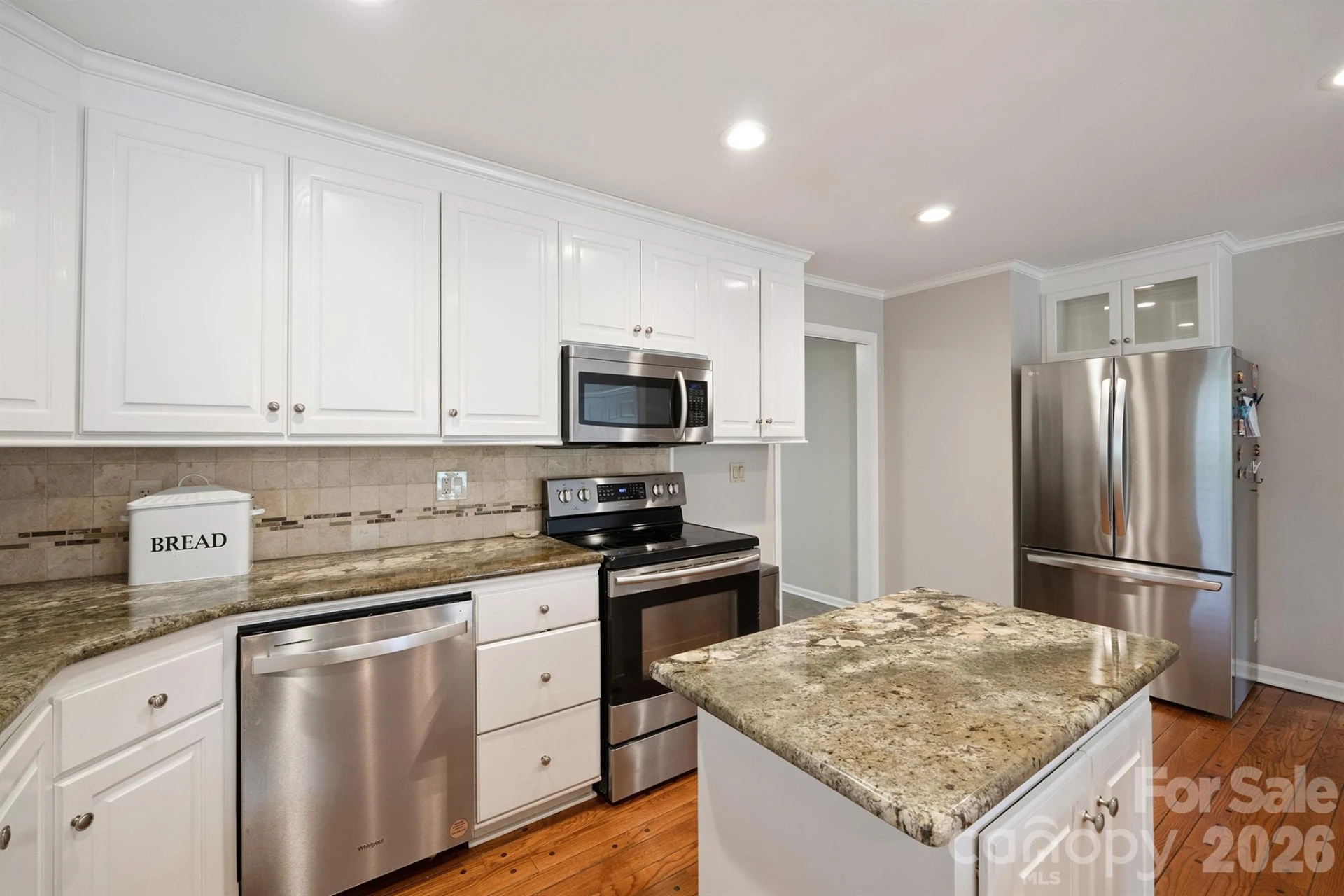 209 Frontier Circle - Photo 15