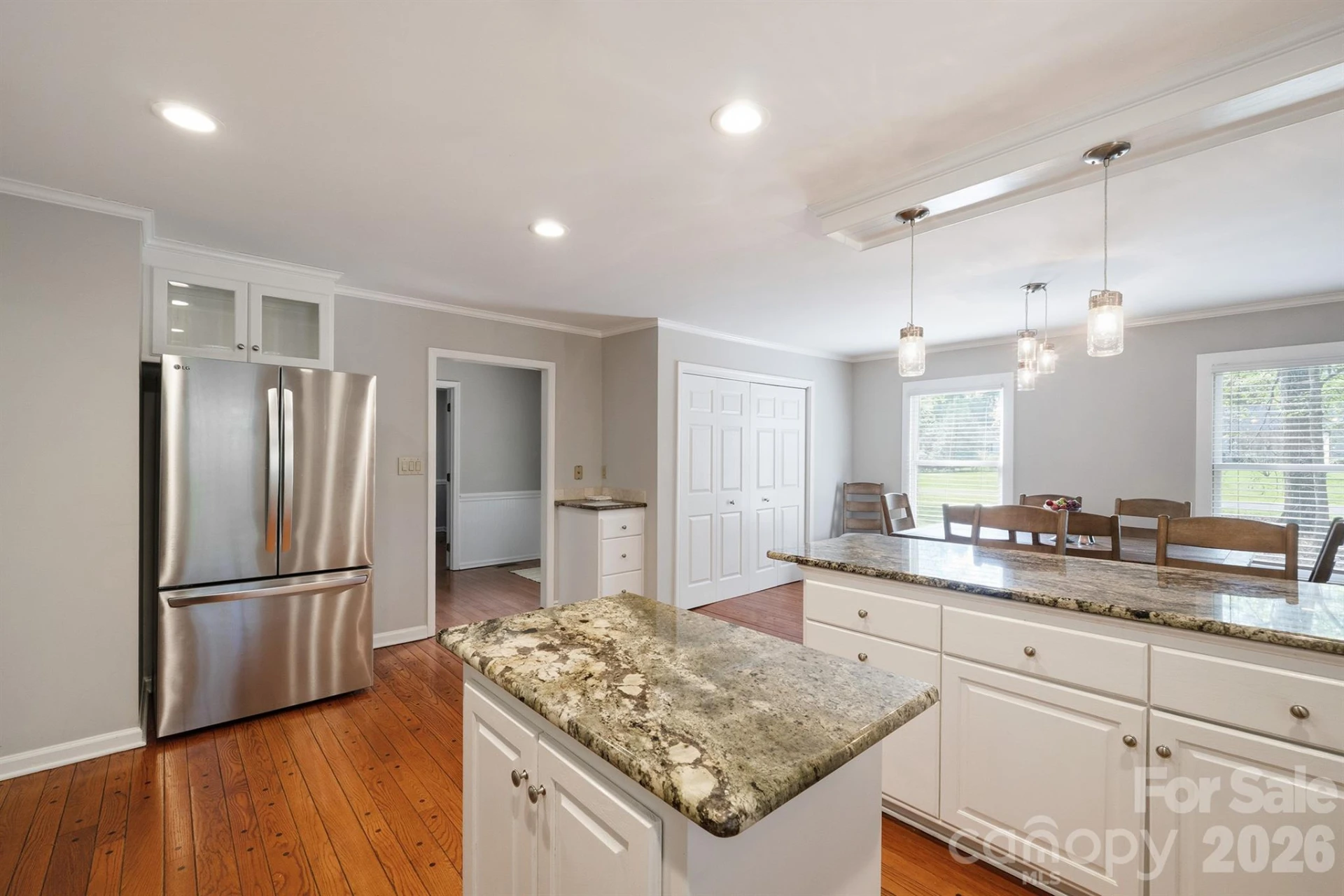 209 Frontier Circle - Photo 17