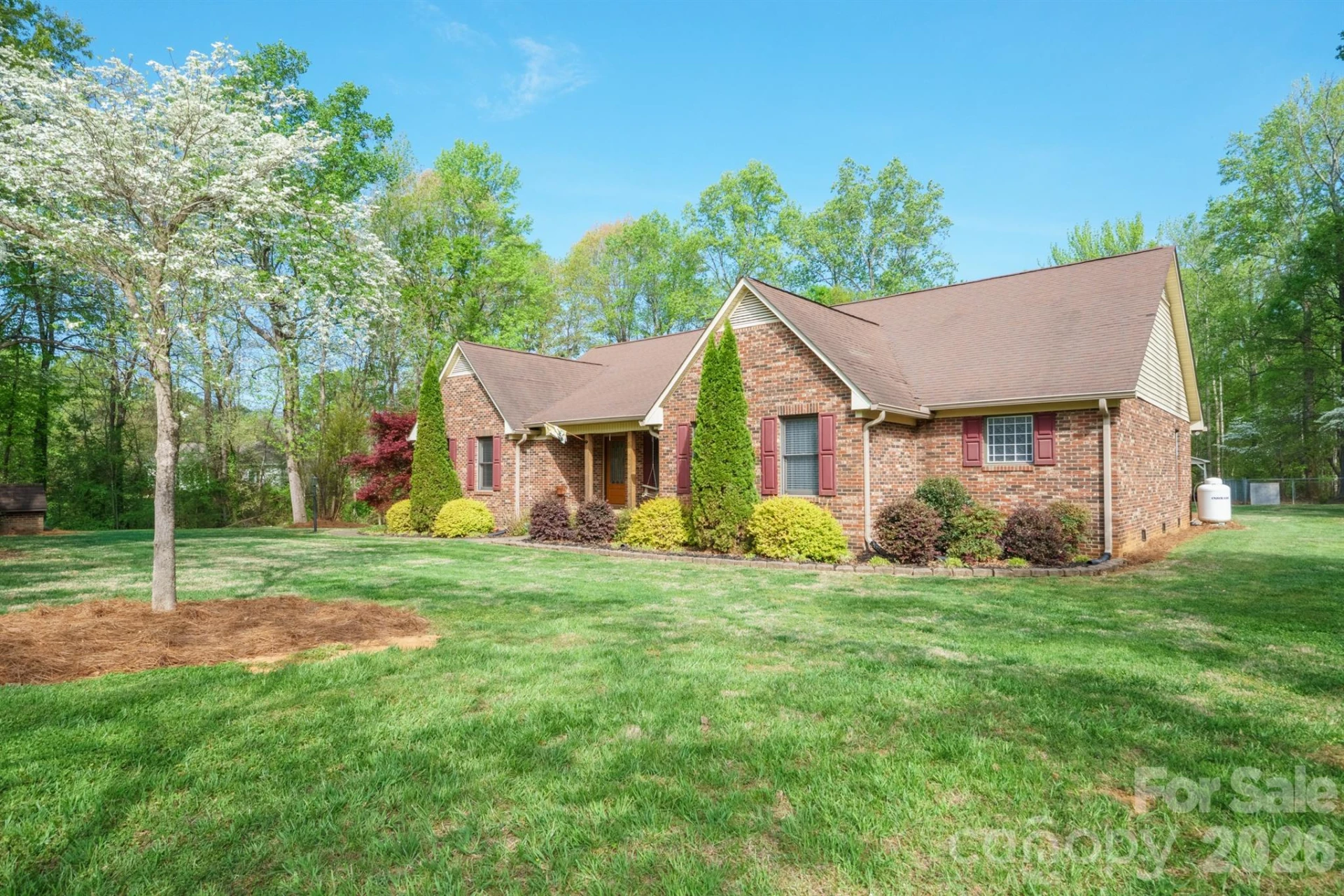 209 Frontier Circle - Photo 3