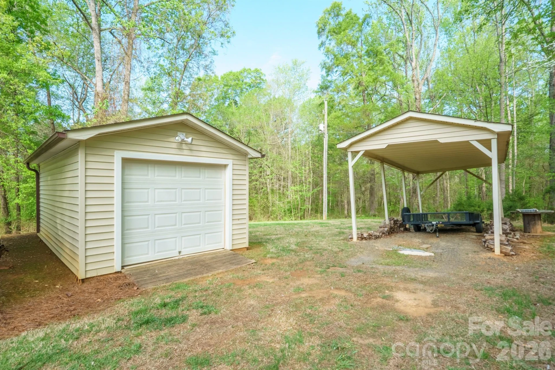 209 Frontier Circle - Photo 10