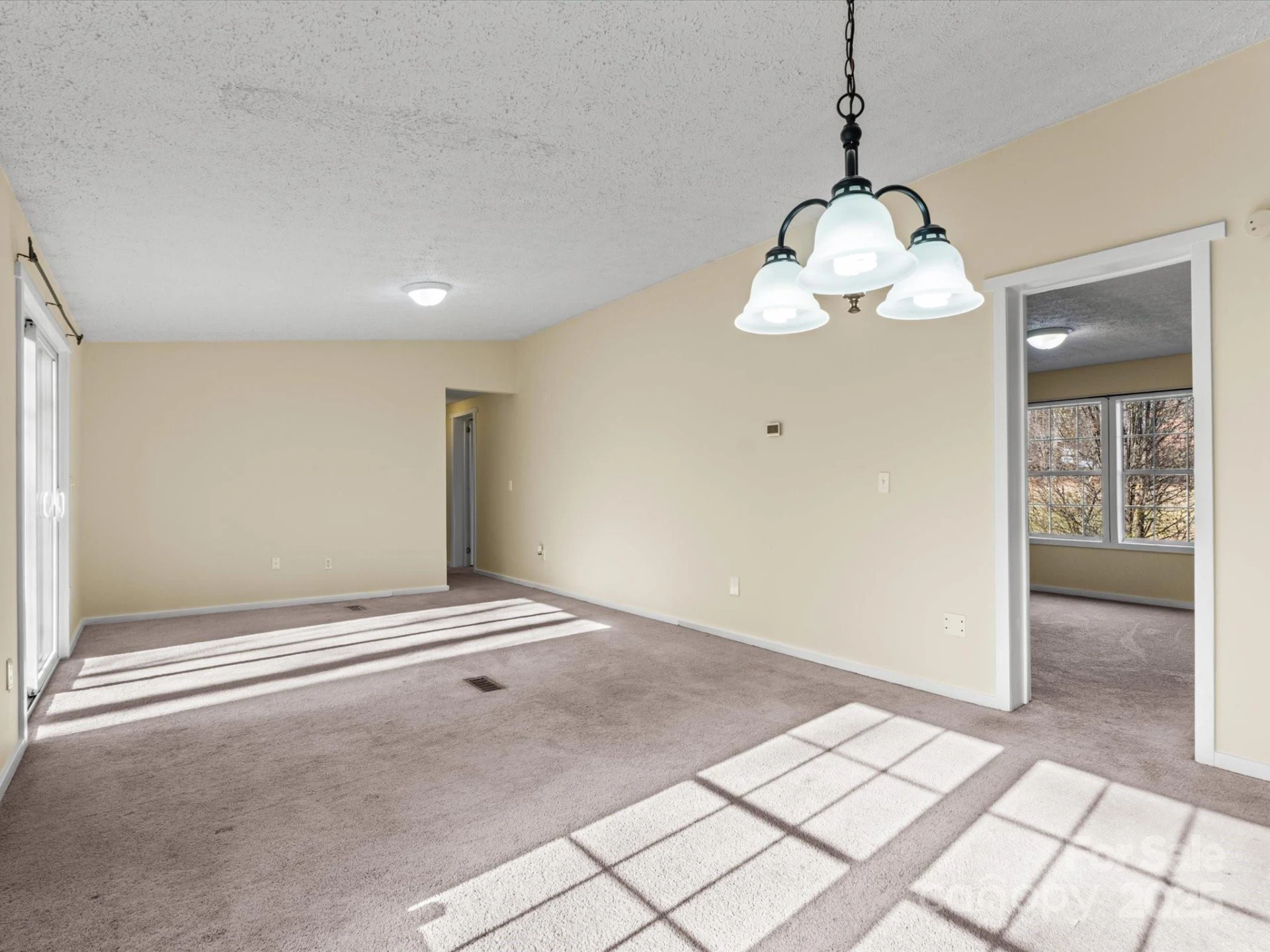 205 Kirk Way - Photo 4