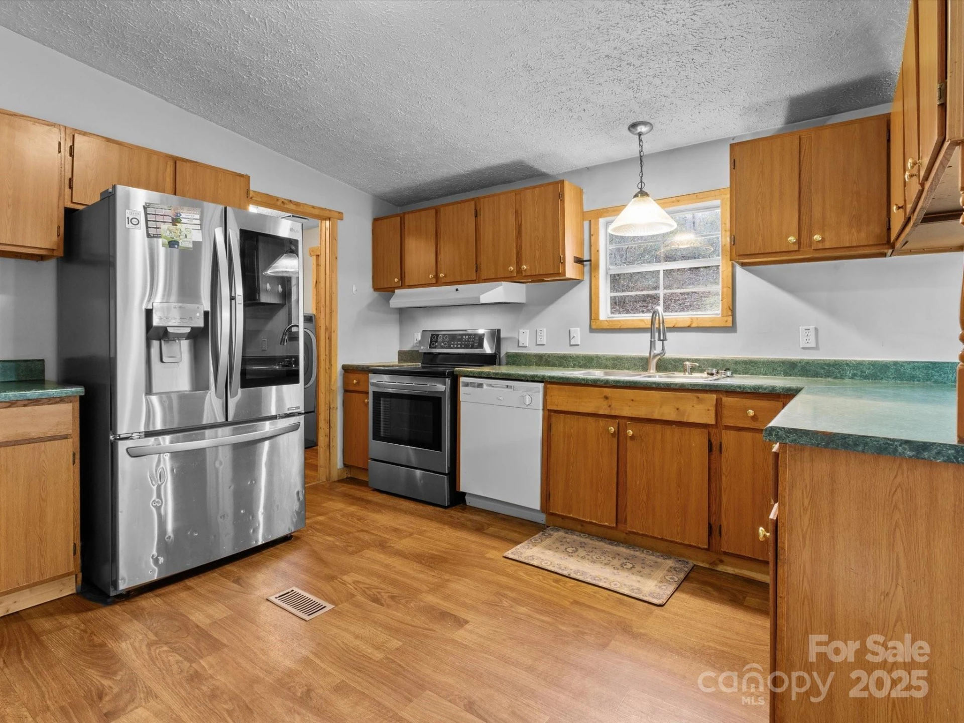 205 Kirk Way - Photo 6