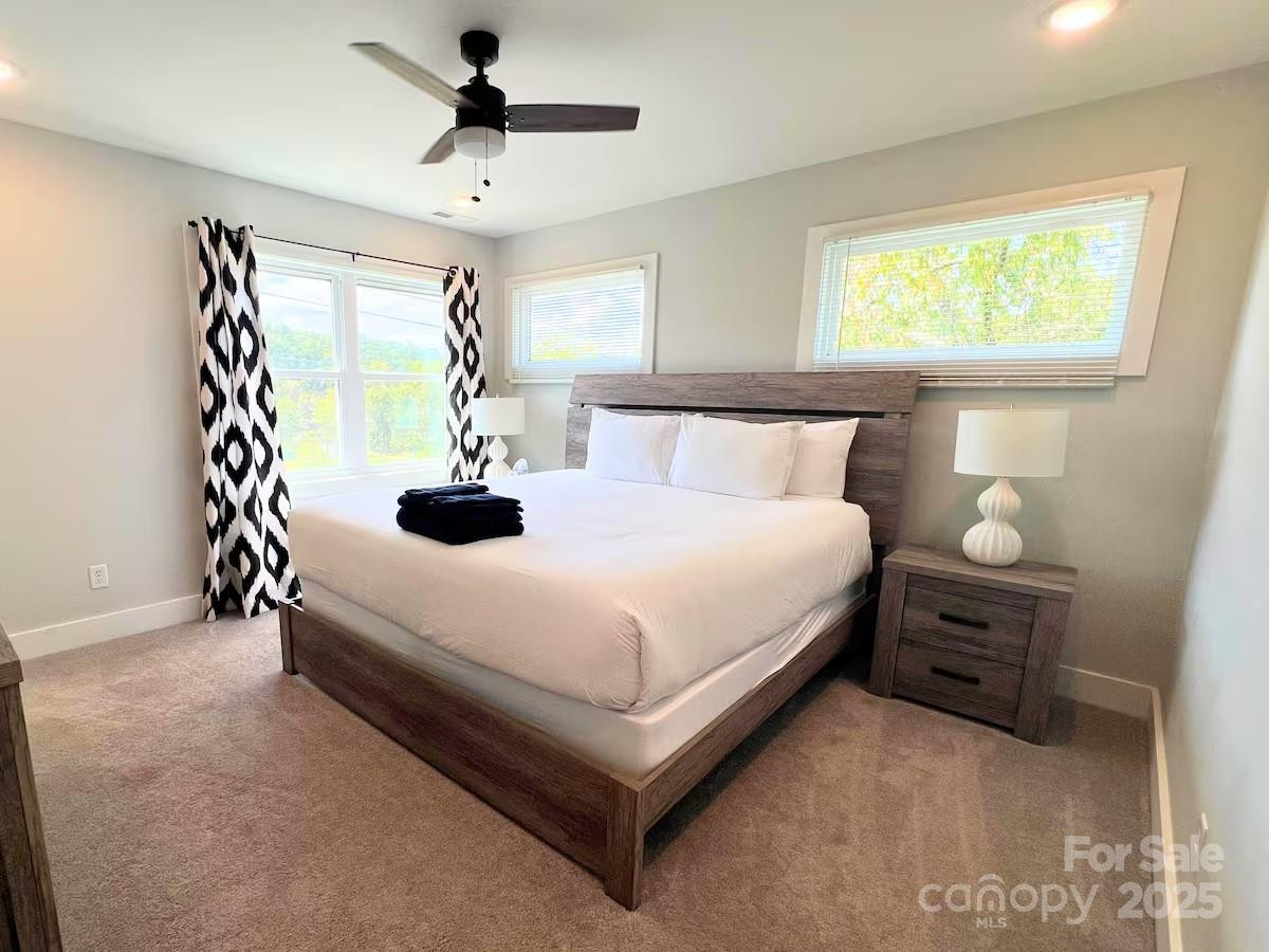 1057 Riverside Drive - Photo 20